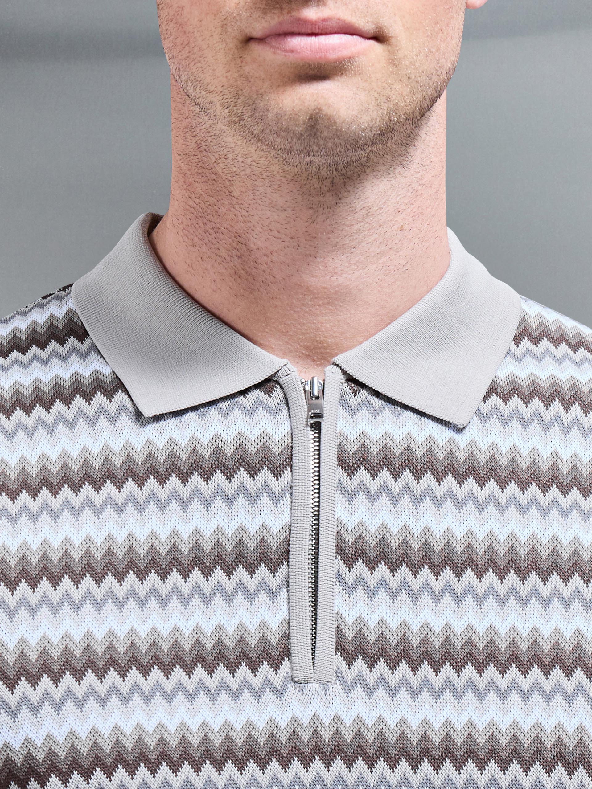 Mens Jacquard Zig Zag Knitted Zip Polo Shirt in Stone OLD