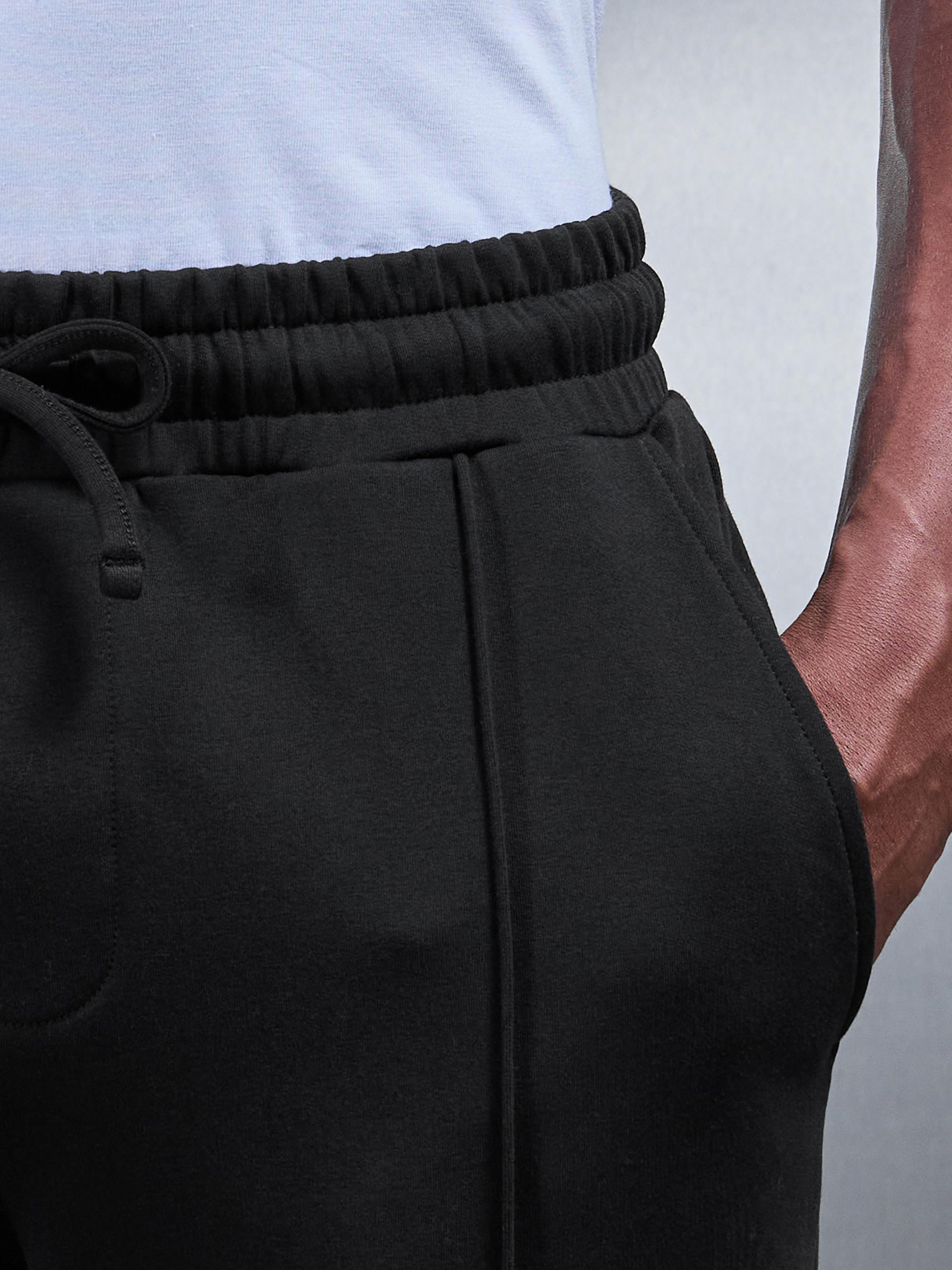 Mens Jersey Jogger in Black