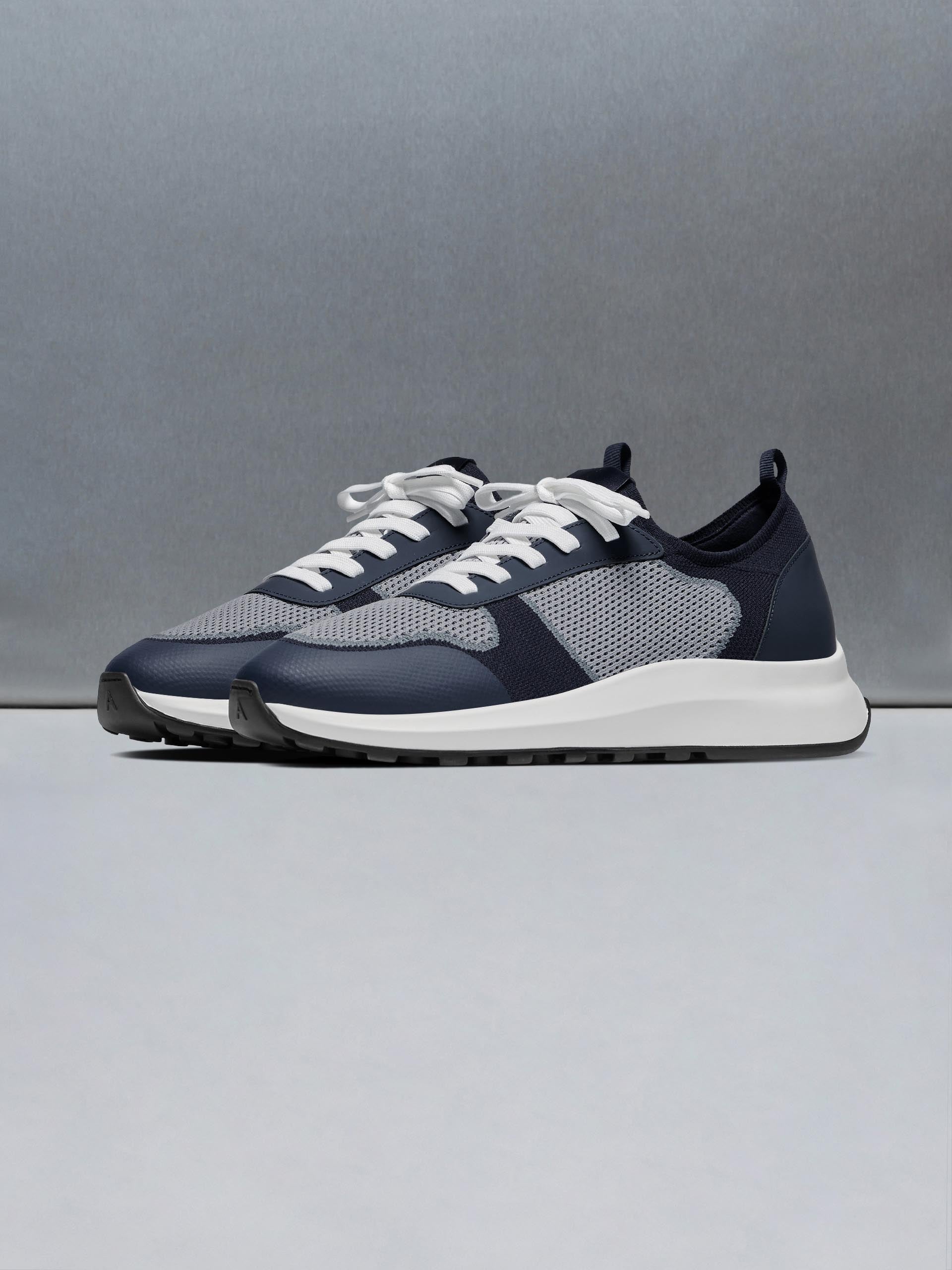 Mens Knitted Runner in Air Force Blue