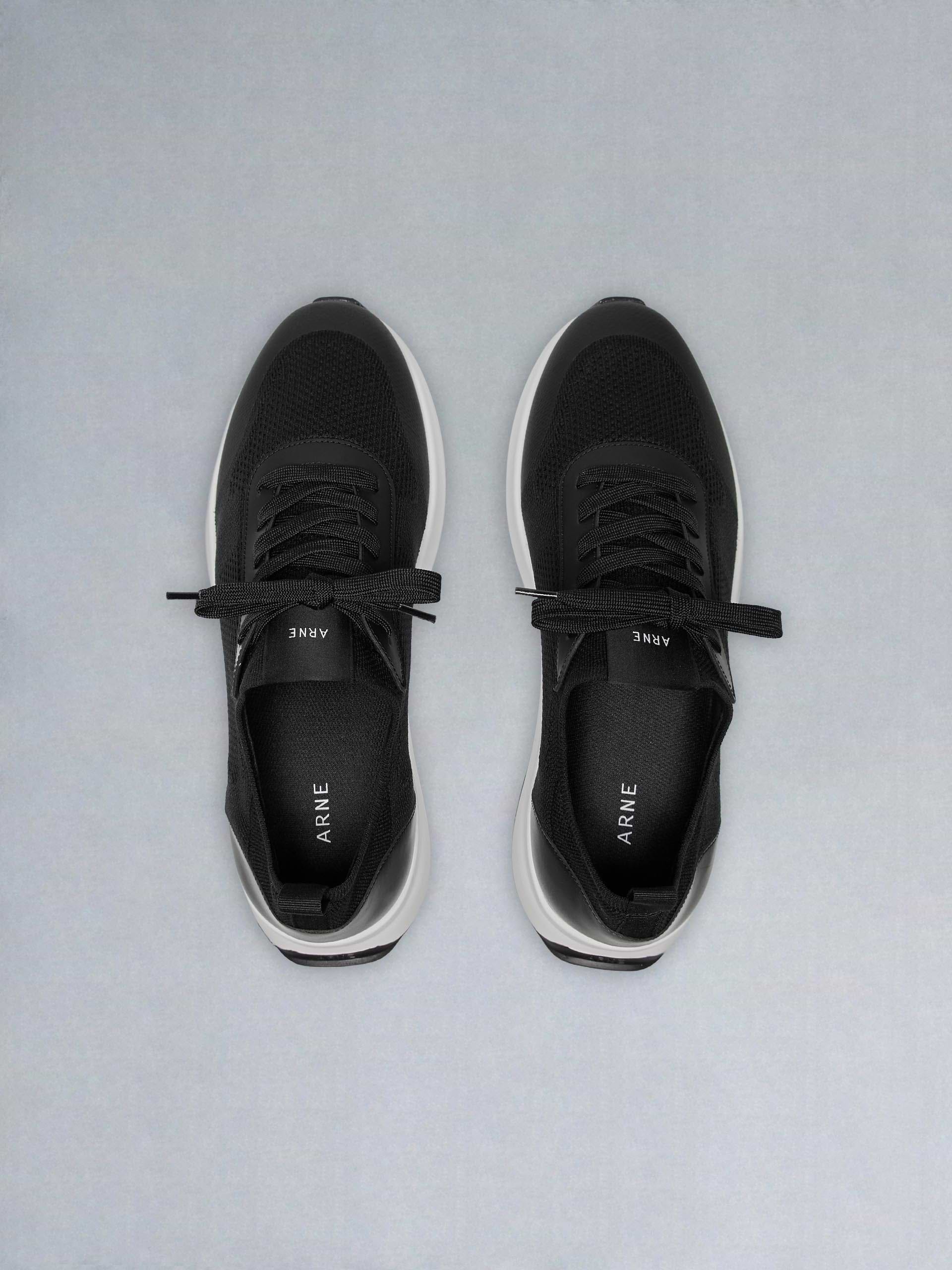 Knitted Runner in Black