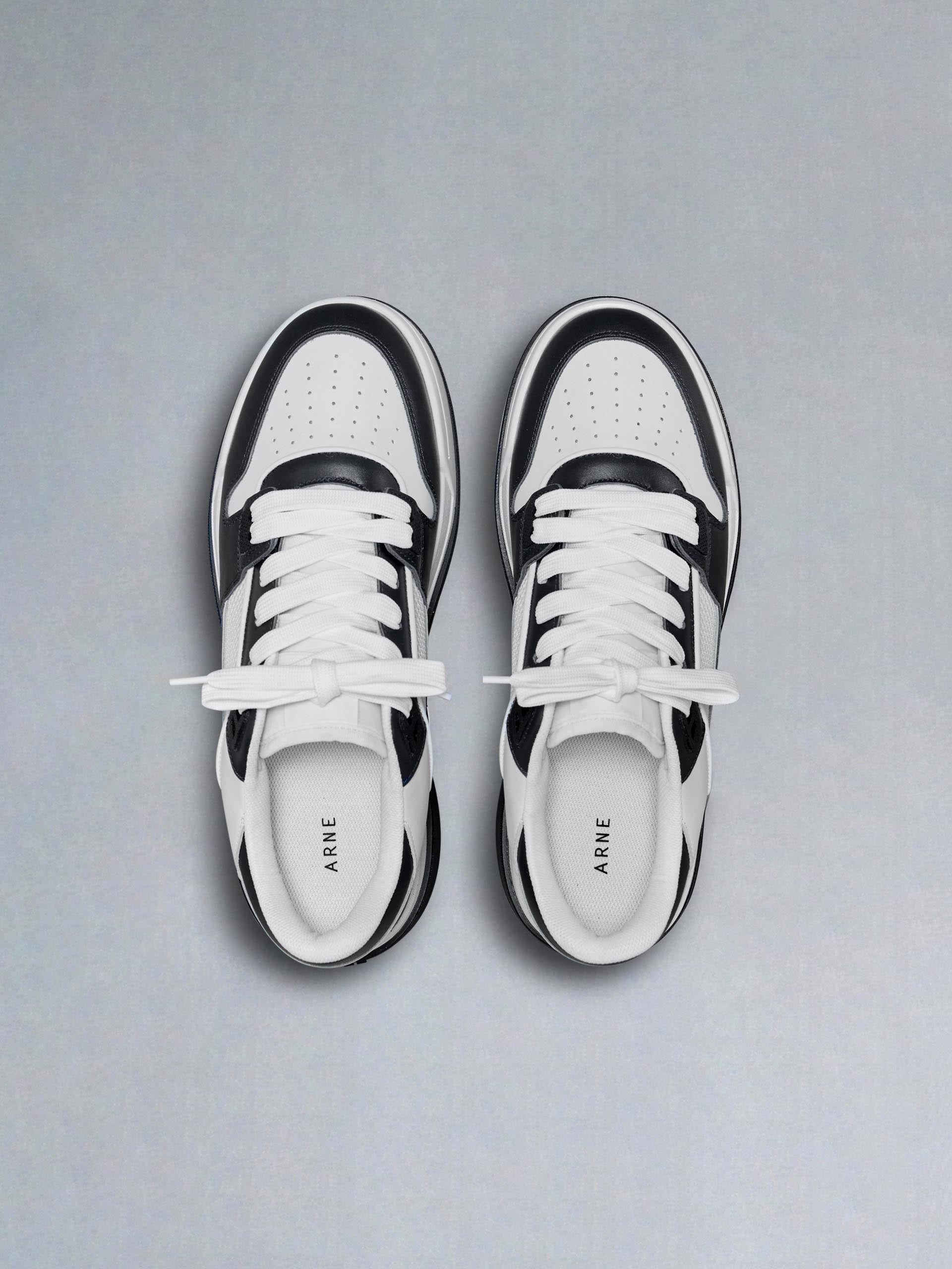 Mens Leather Basket Trainer in White Black