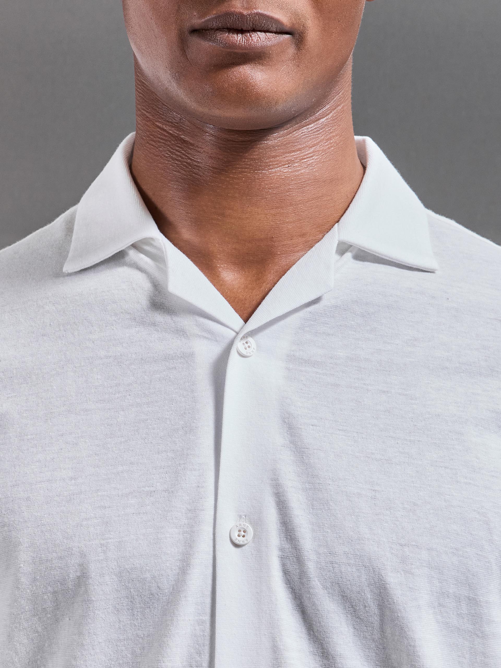 Mens Linen Blend Revere Collar Shirt in White