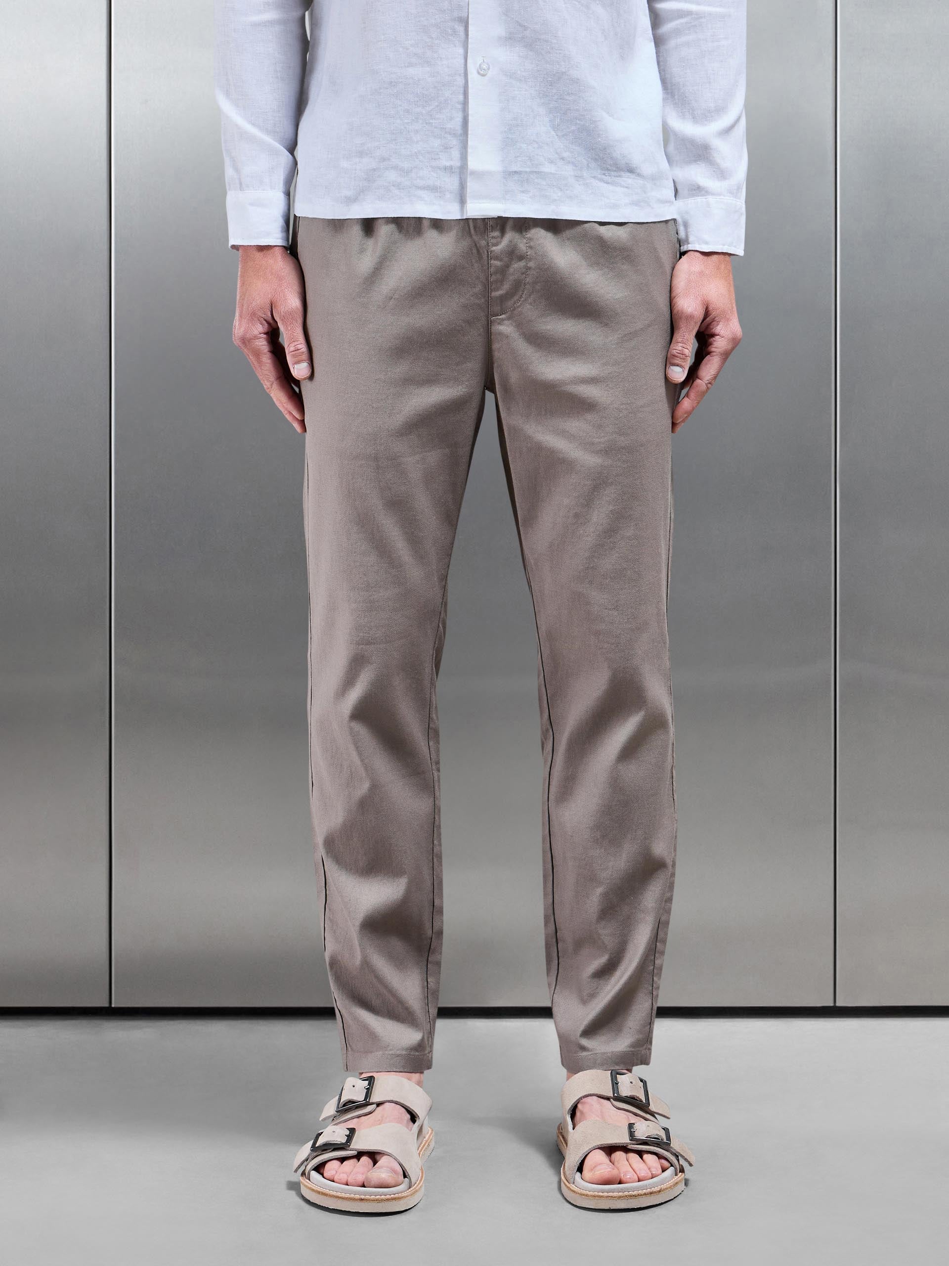 Mens Linen Drawstring Trouser in Taupe
