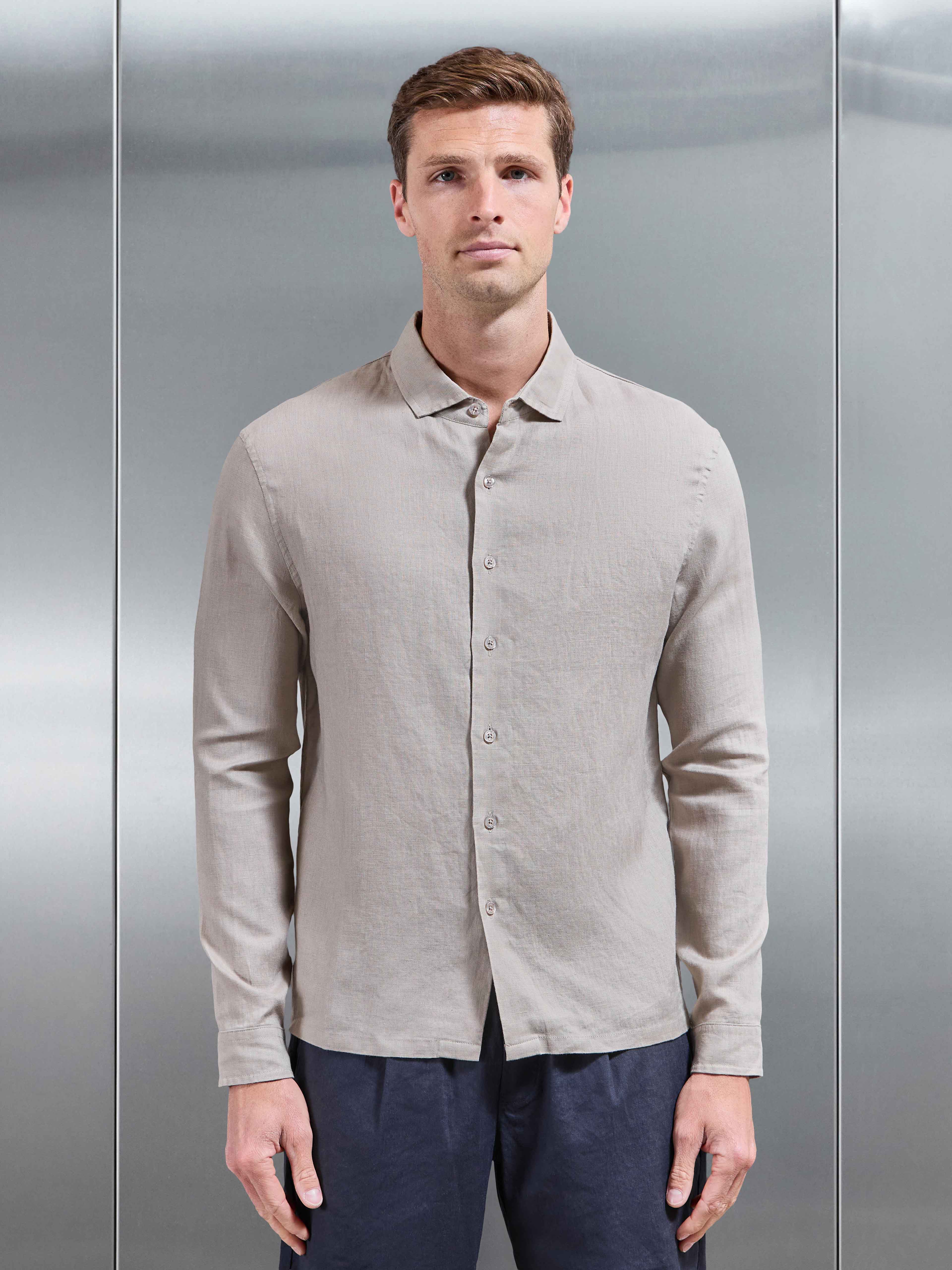 Mens Linen Long Sleeve Cutaway Collar Shirt in Stone