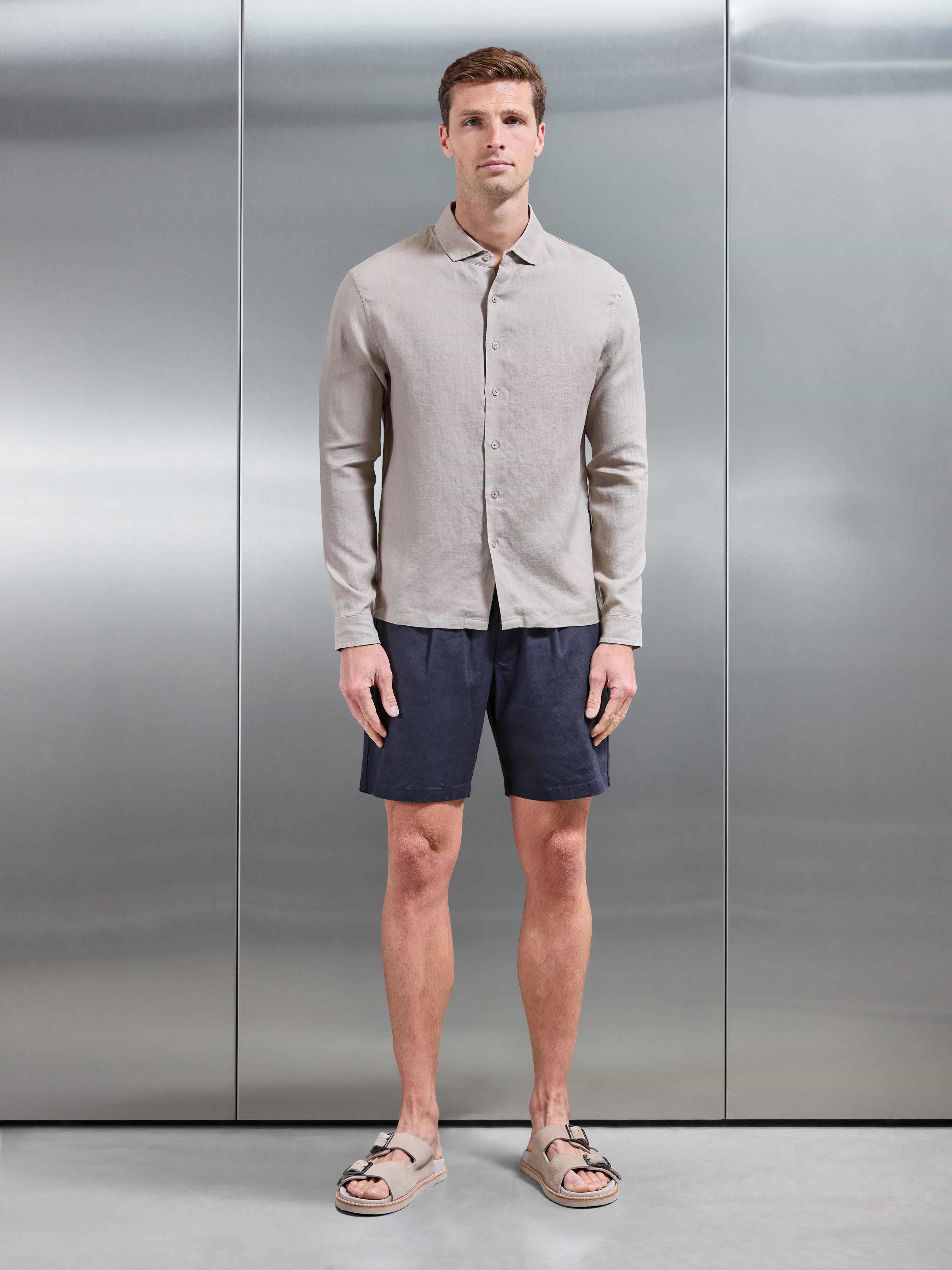 Mens Linen Long Sleeve Cutaway Collar Shirt in Stone