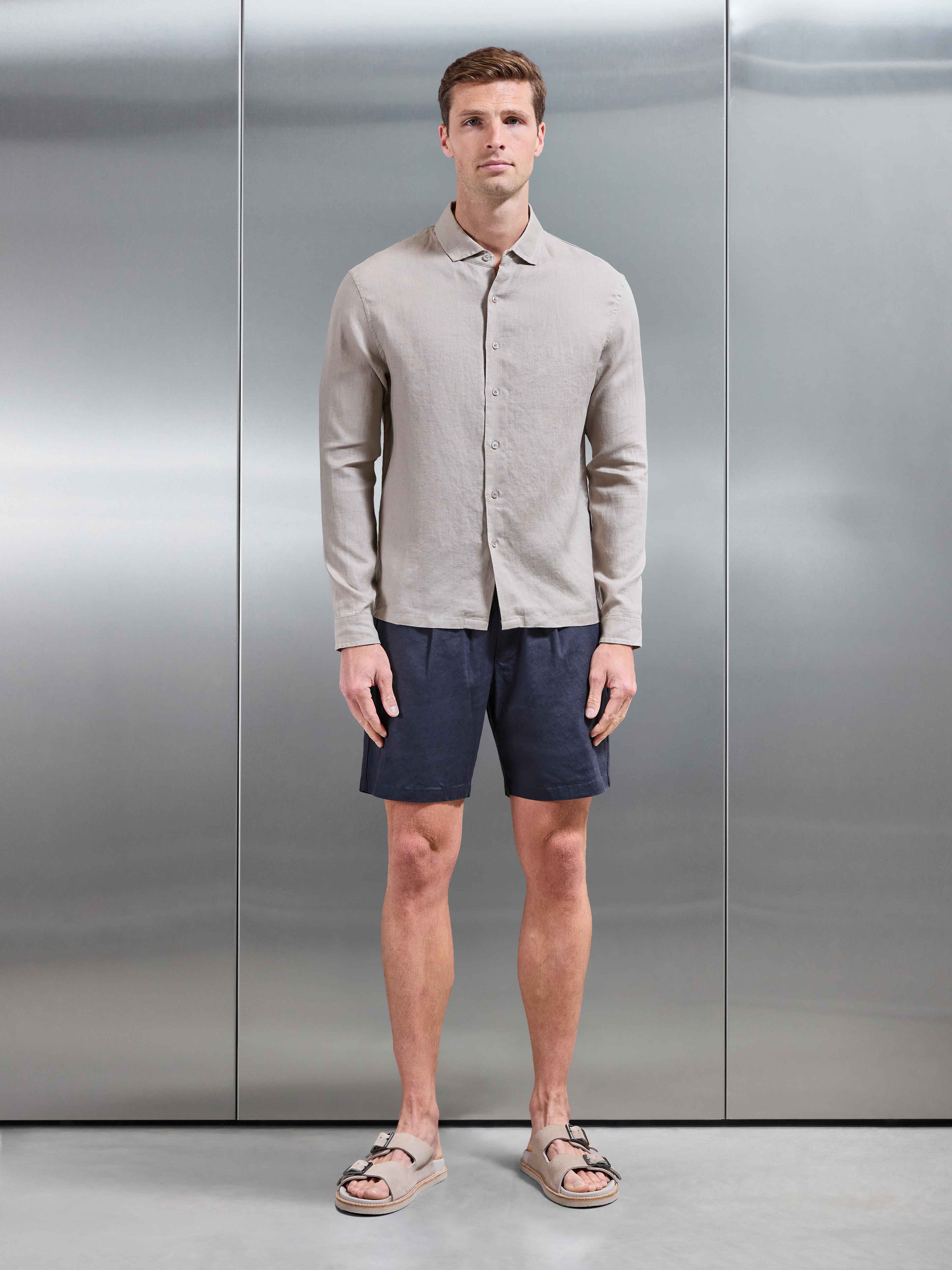 Mens Linen Long Sleeve Cutaway Collar Shirt in Stone