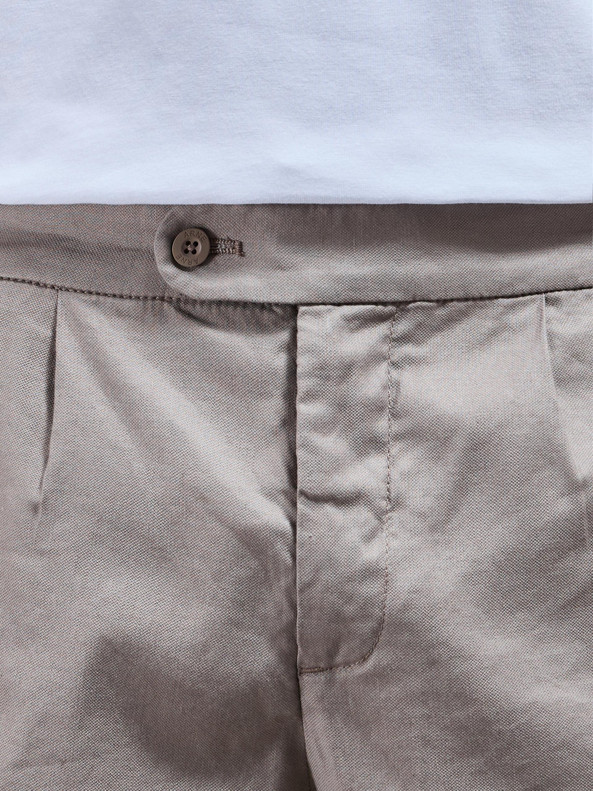 Mens Linen Tailored Short in Taupe