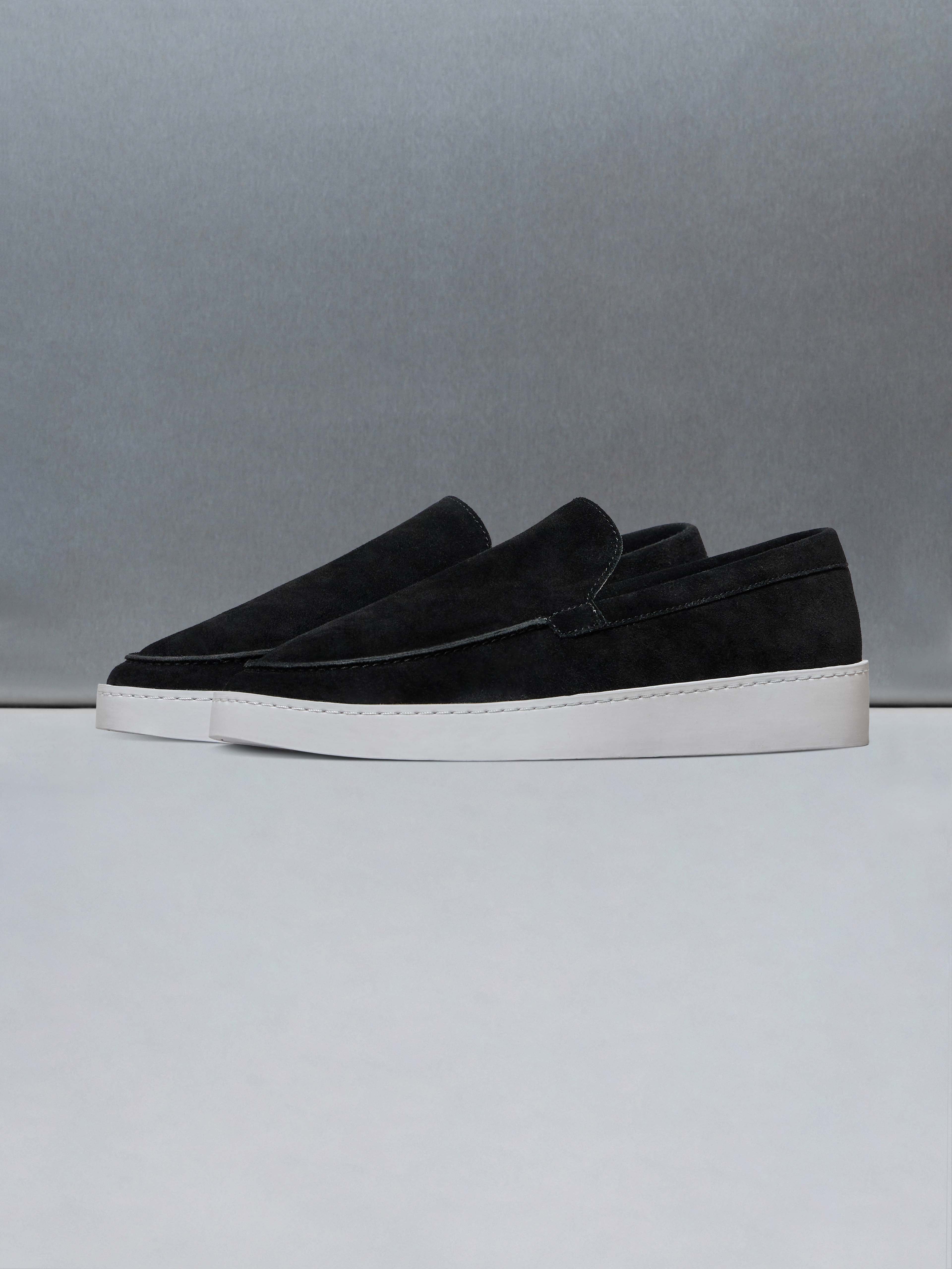 Mens Loafer in Black