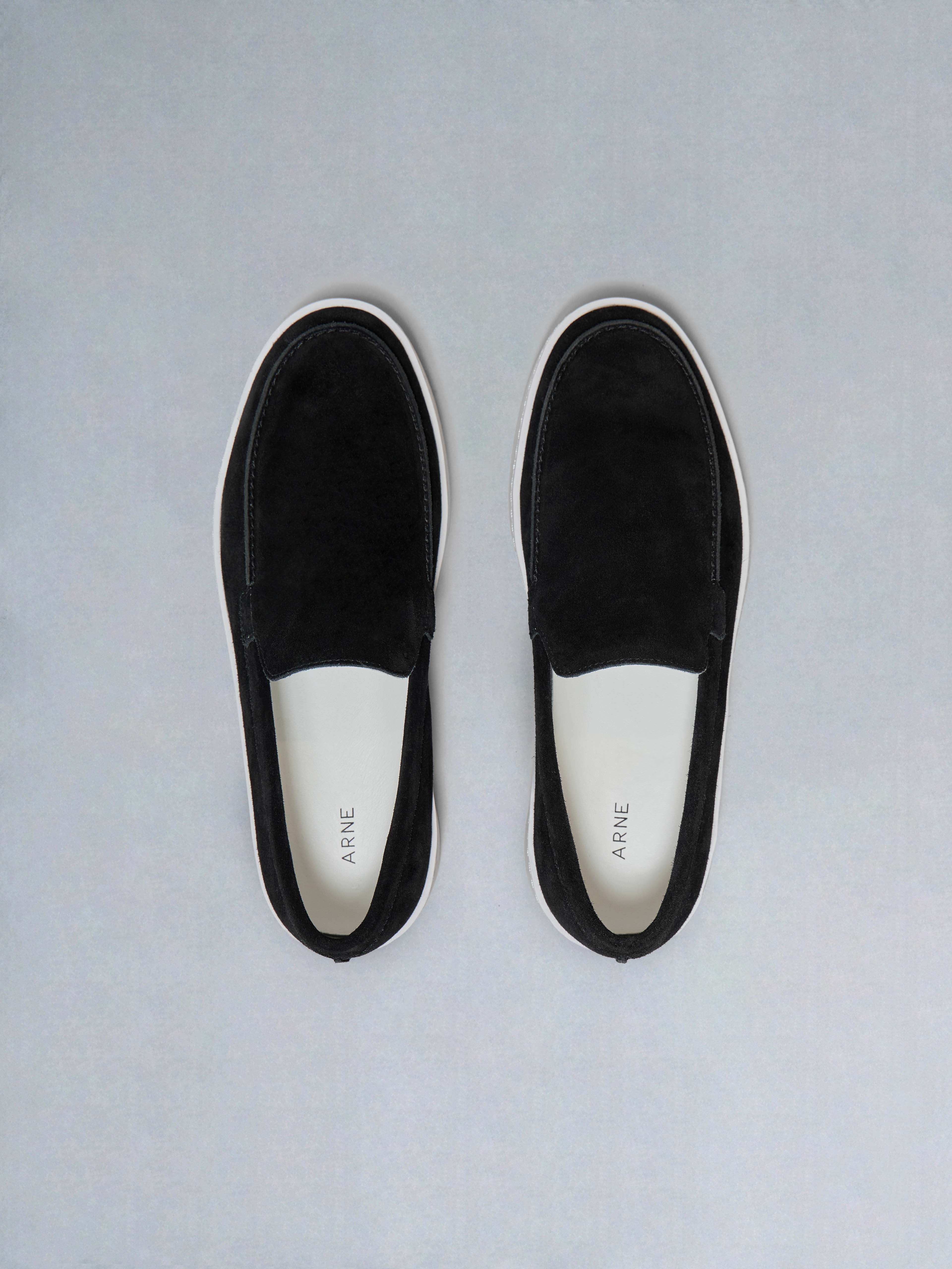 Mens Loafer in Black