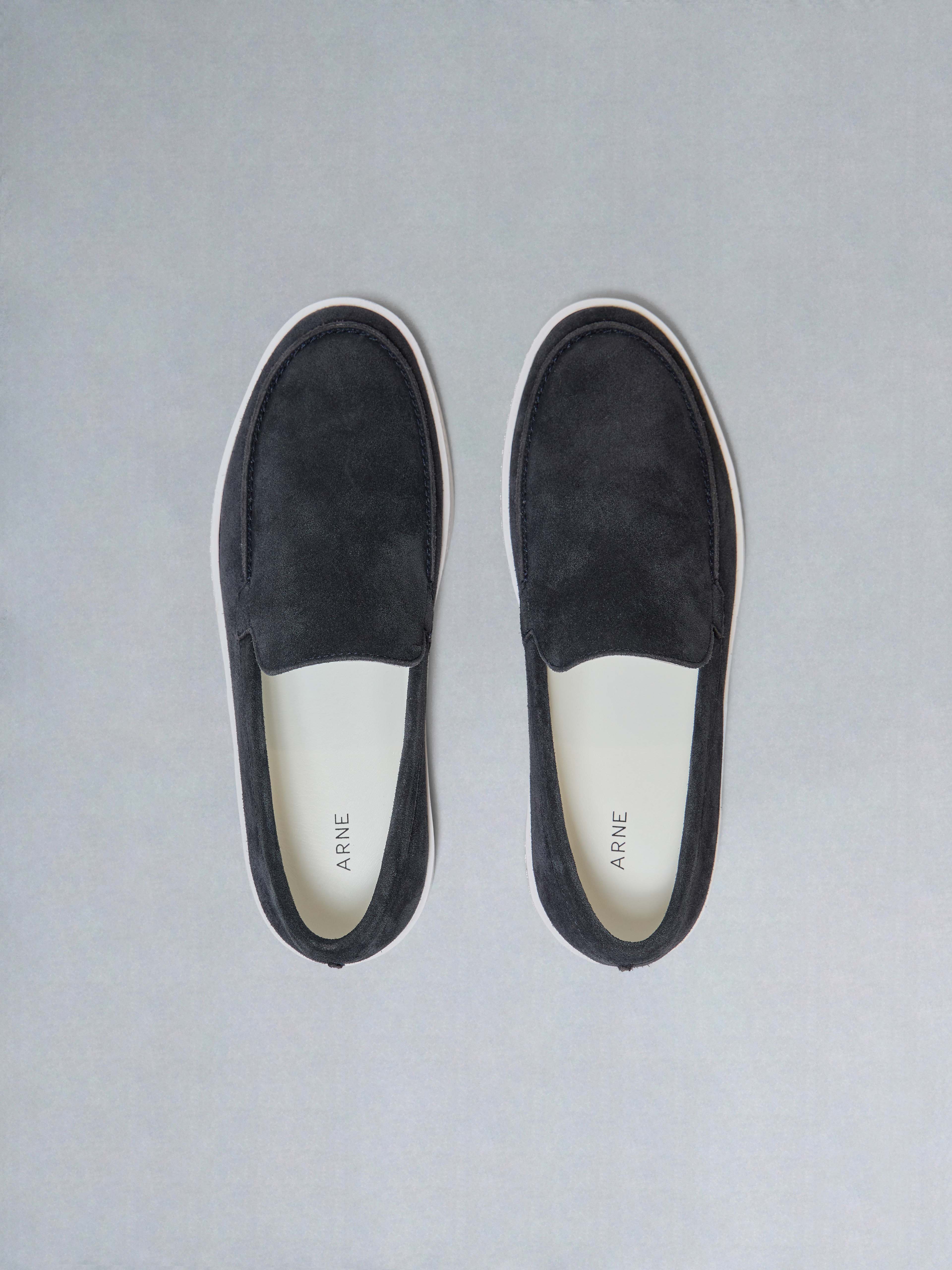 Mens Loafer in Navy