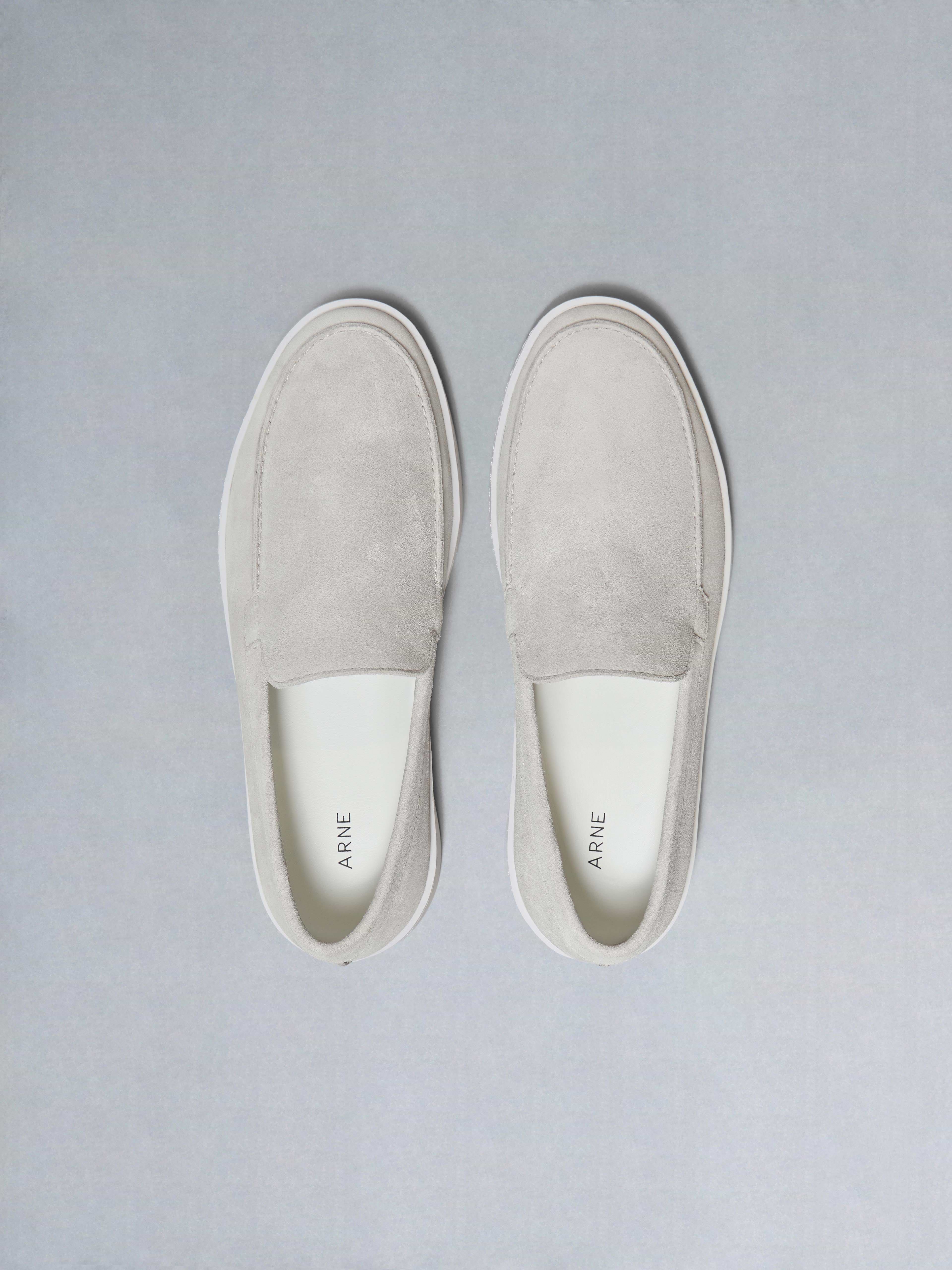 Loafer in Stone