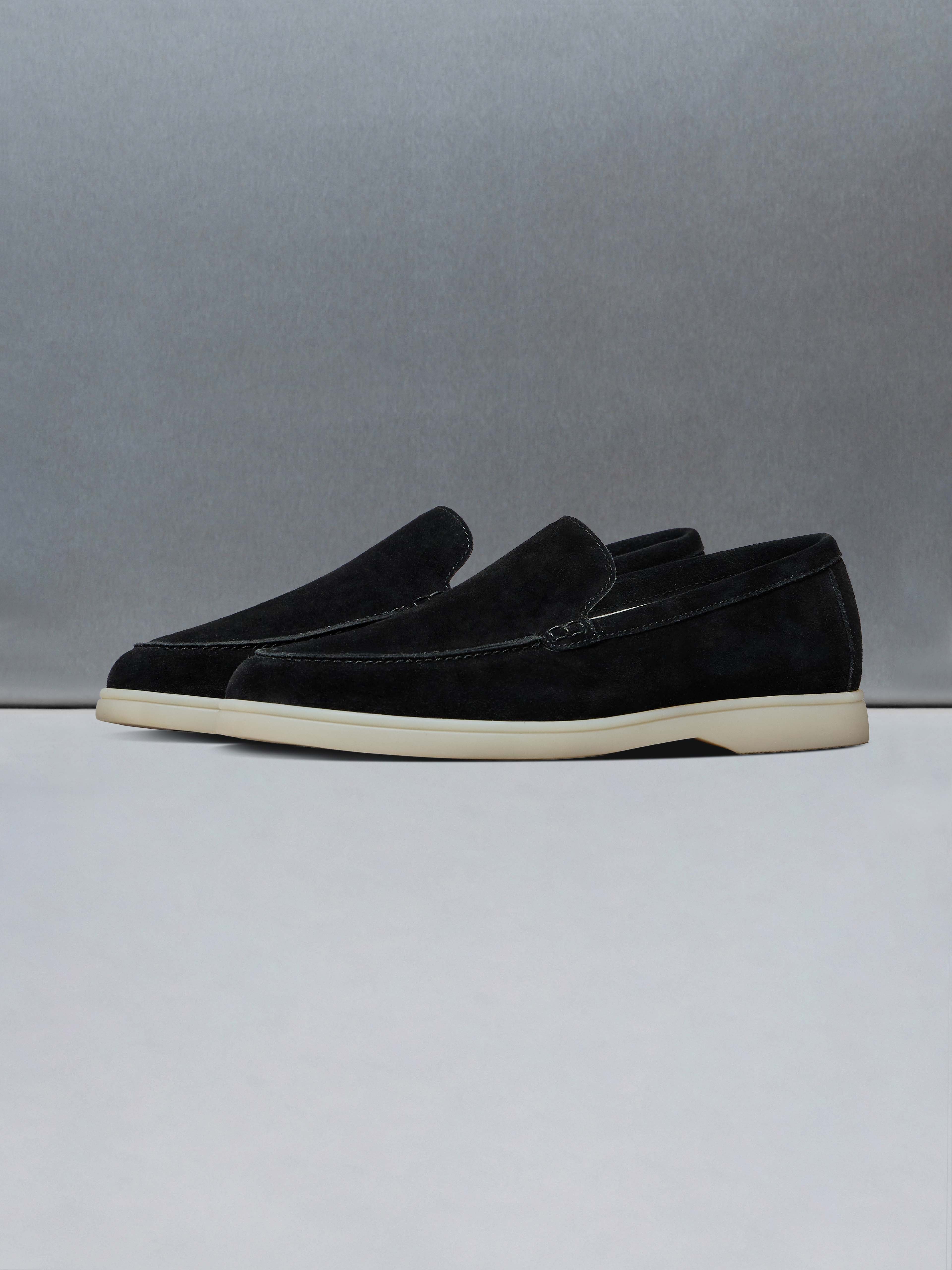 Mens Low Loafer in Black