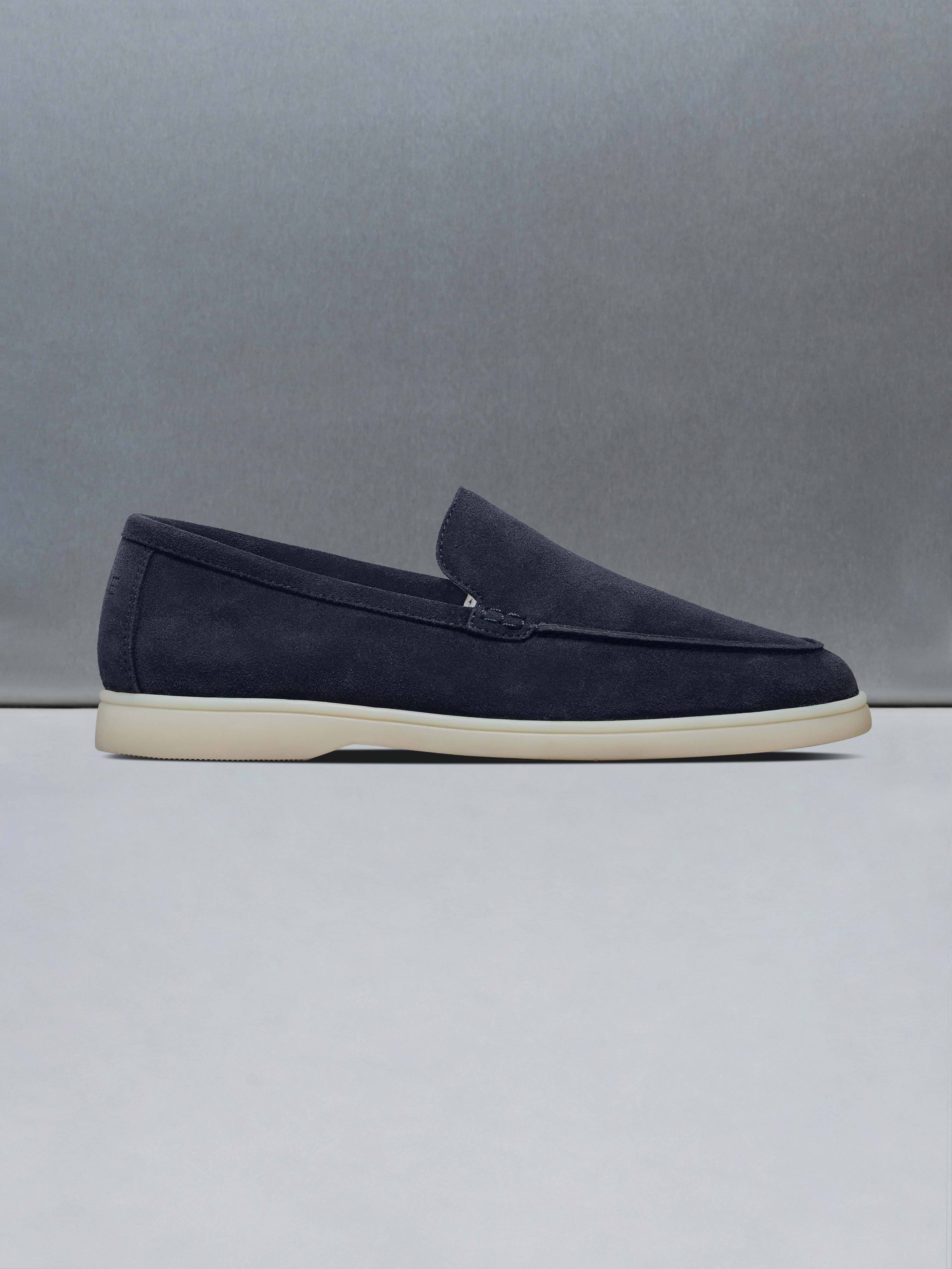 Low Loafer in Navy