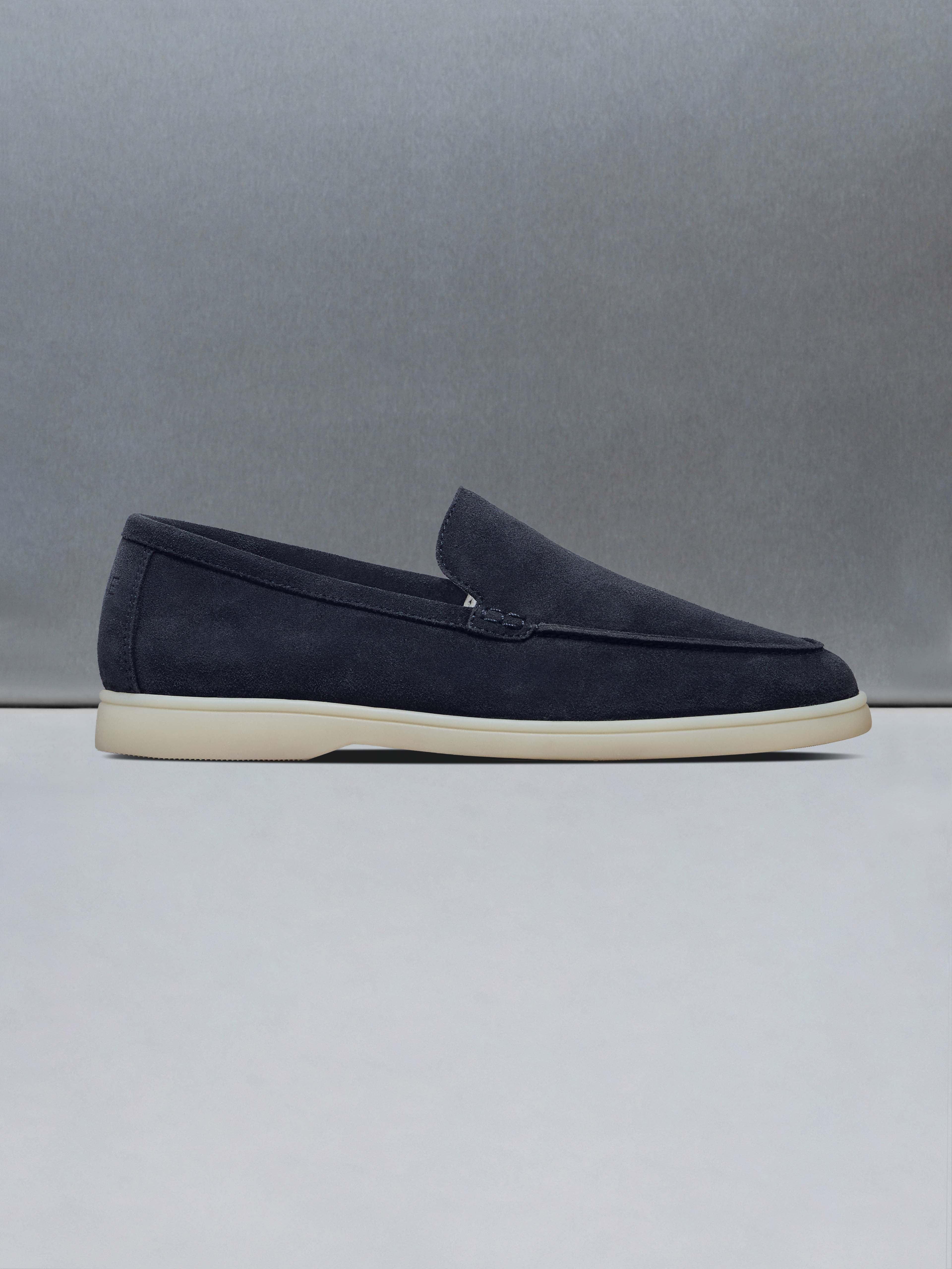 Mens Low Loafer in Navy