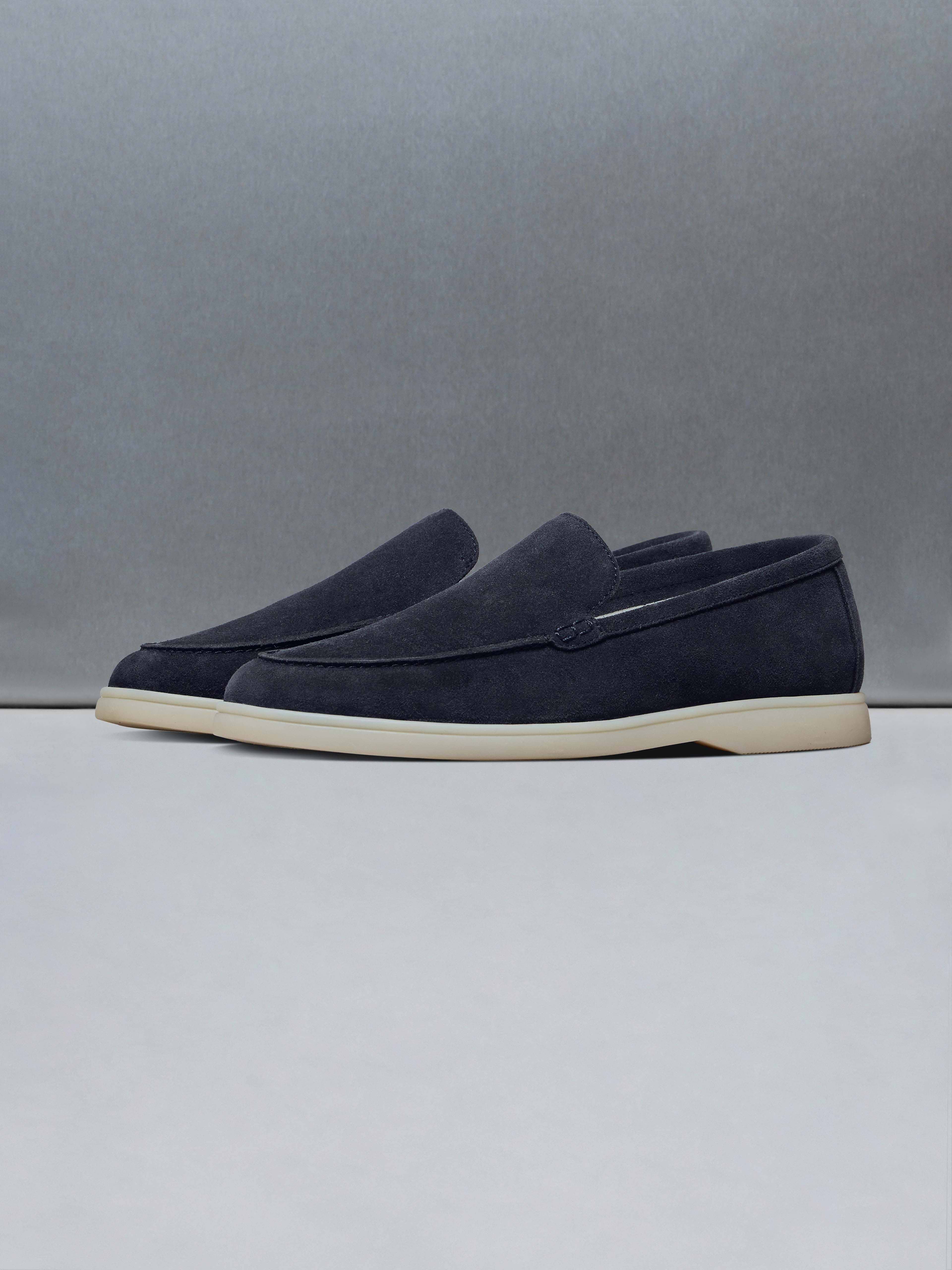 Low Loafer in Navy