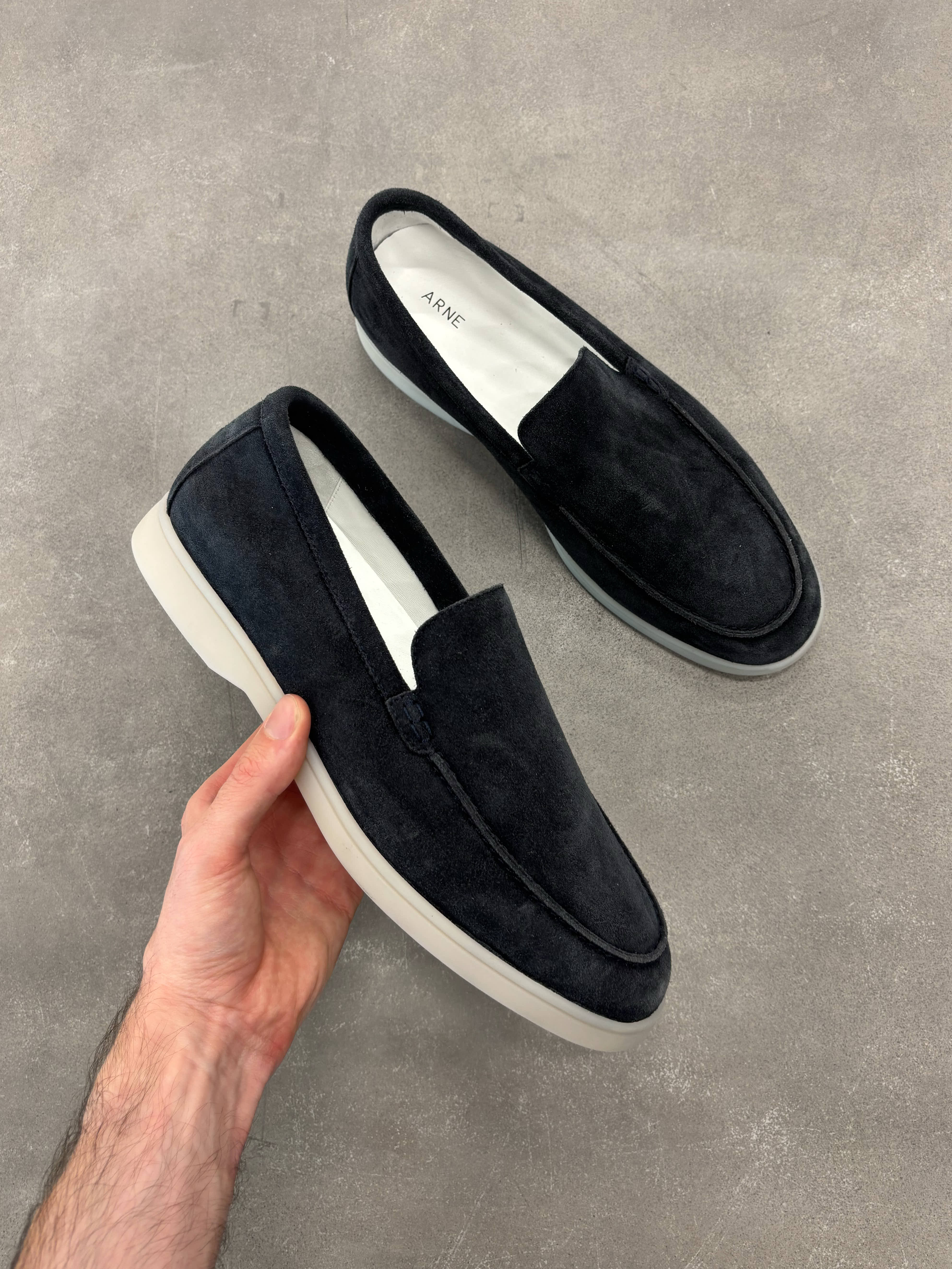 Mens Low Loafer in Navy