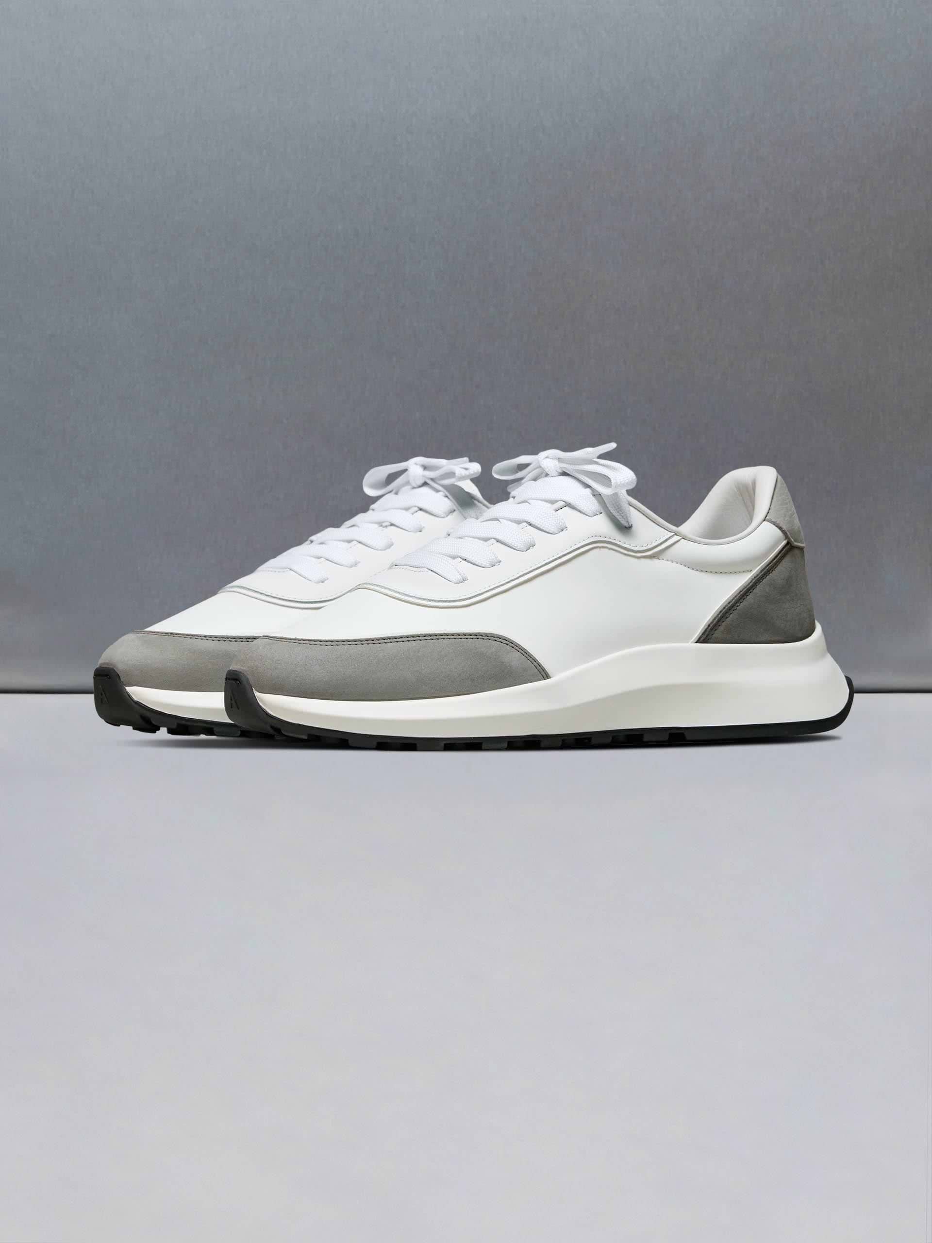 Low Runner in White Slate Grey