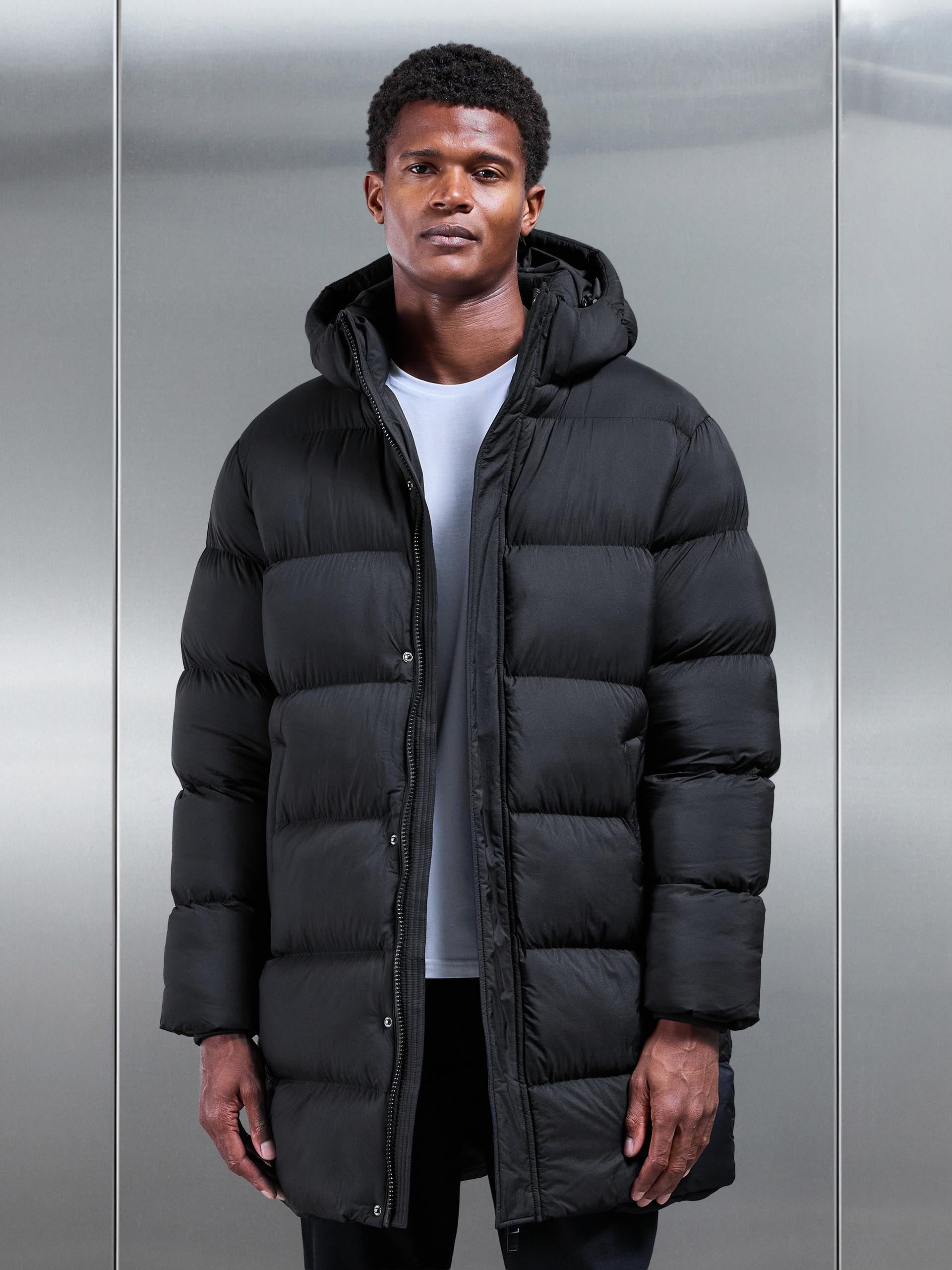 Mens Matte Mid Length Puffer Jacket in Black