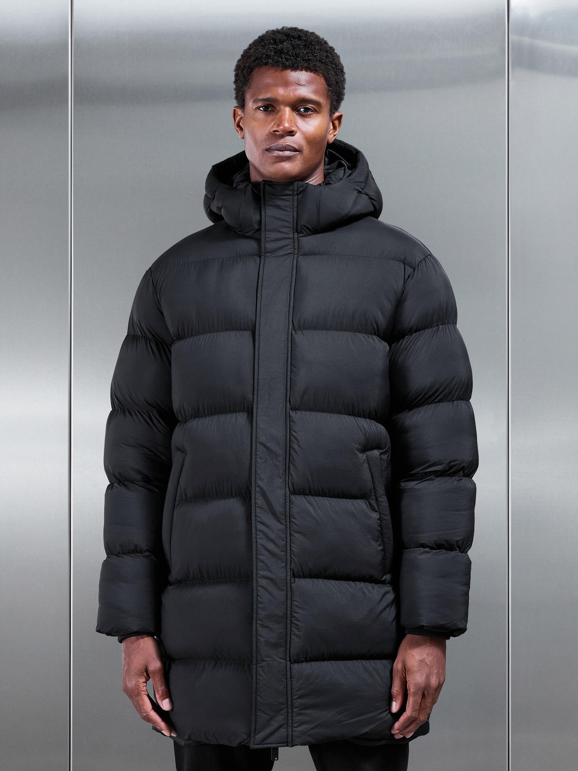 Mens Matte Mid Length Puffer Jacket in Black