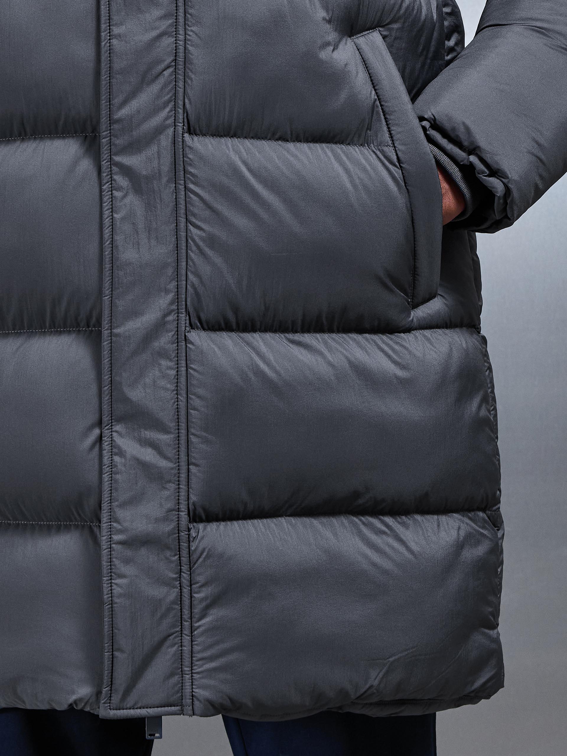 Mens Matte Mid Length Puffer Jacket in Grey