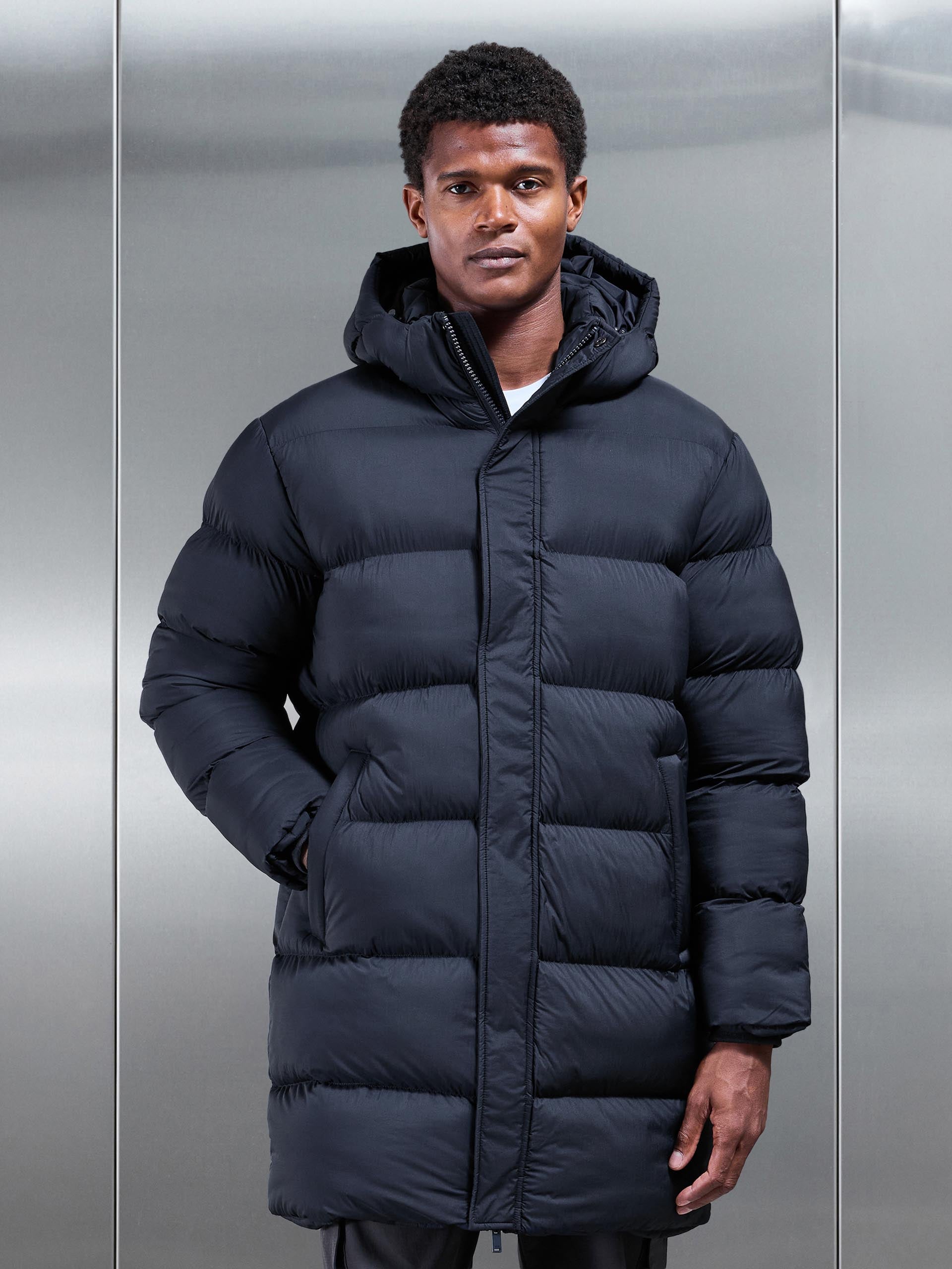 Mens Matte Mid Length Puffer Jacket in Navy