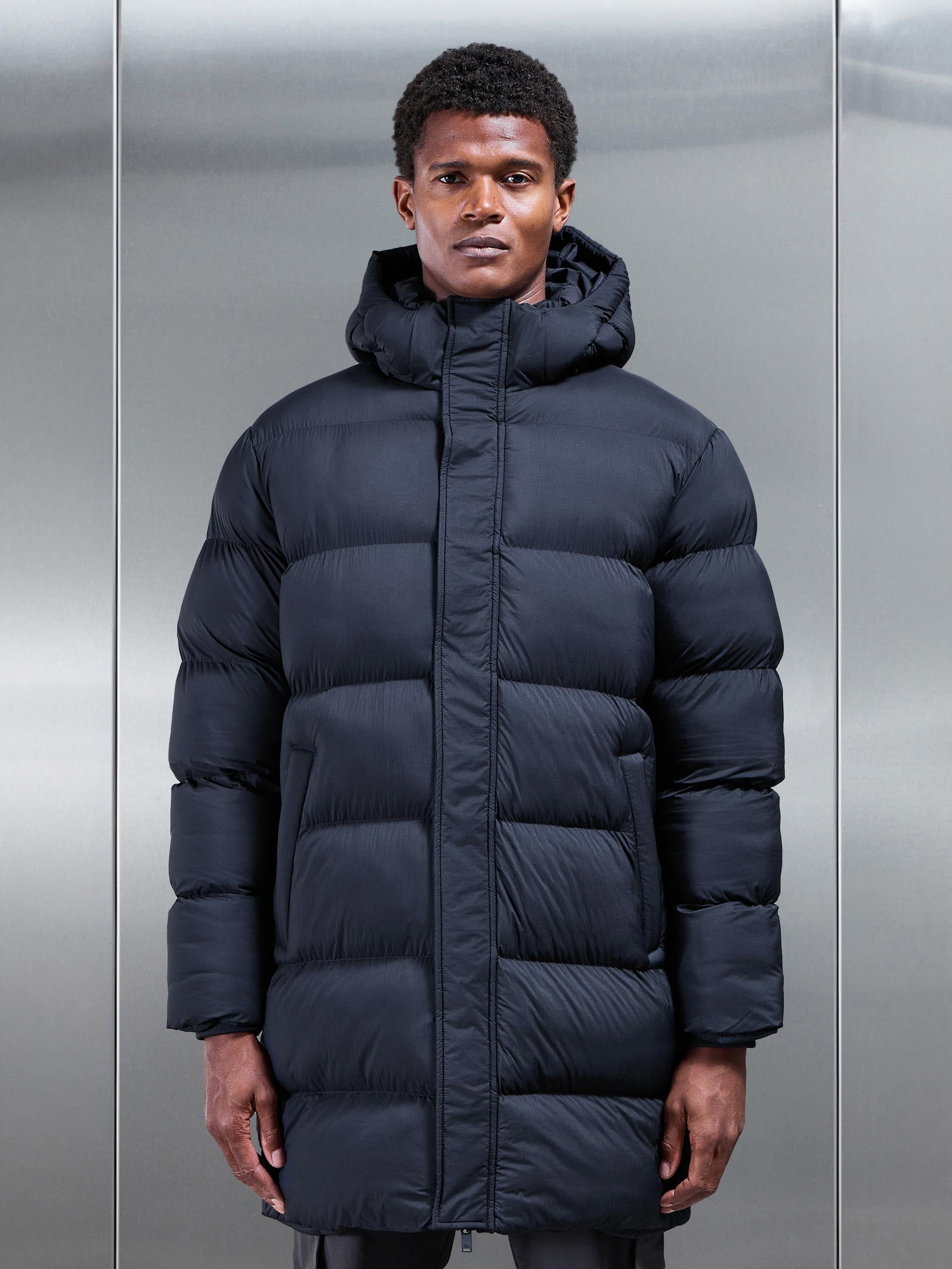 Mens Matte Mid Length Puffer Jacket in Navy