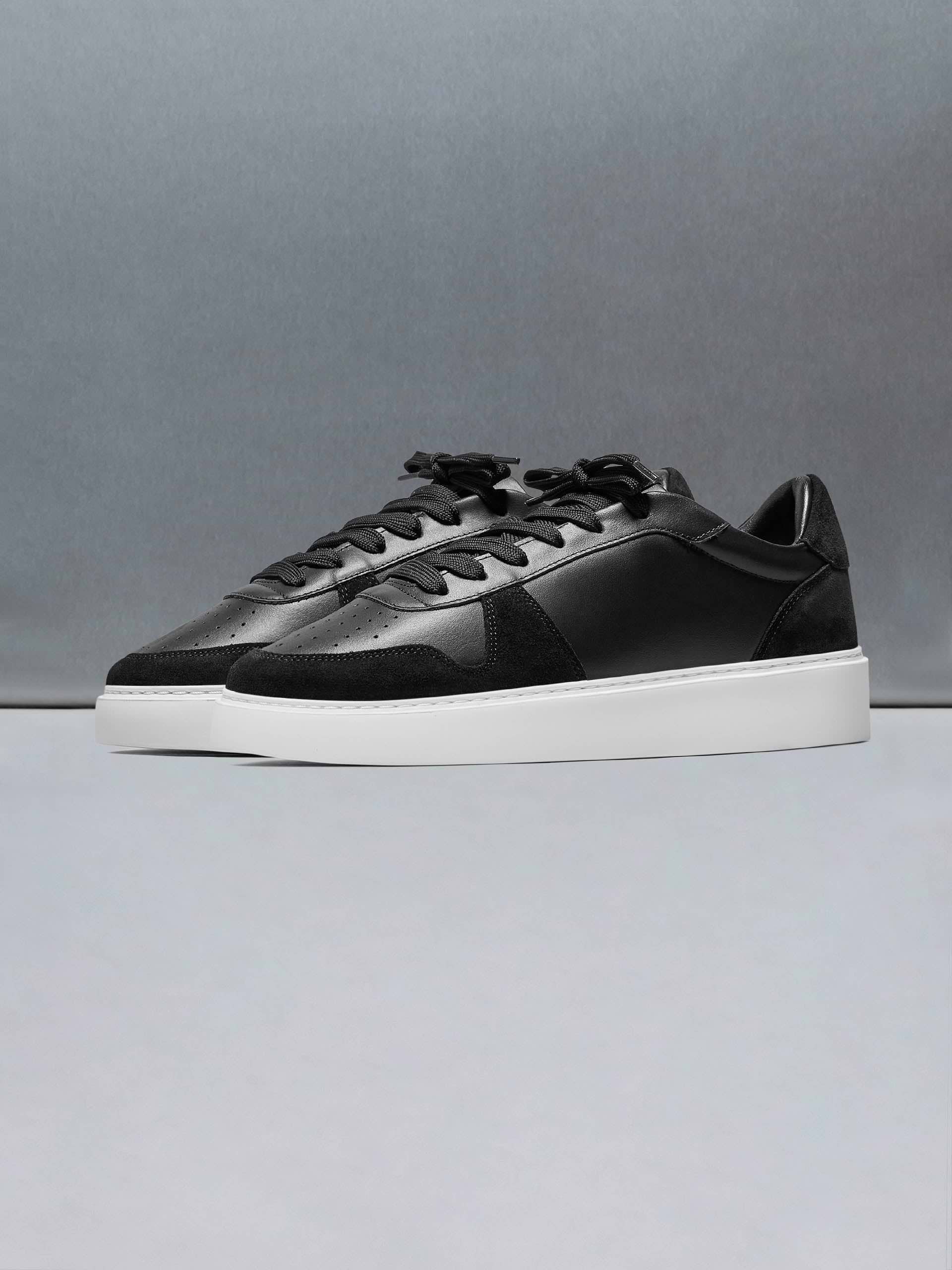 Mid Court Trainer in Black
