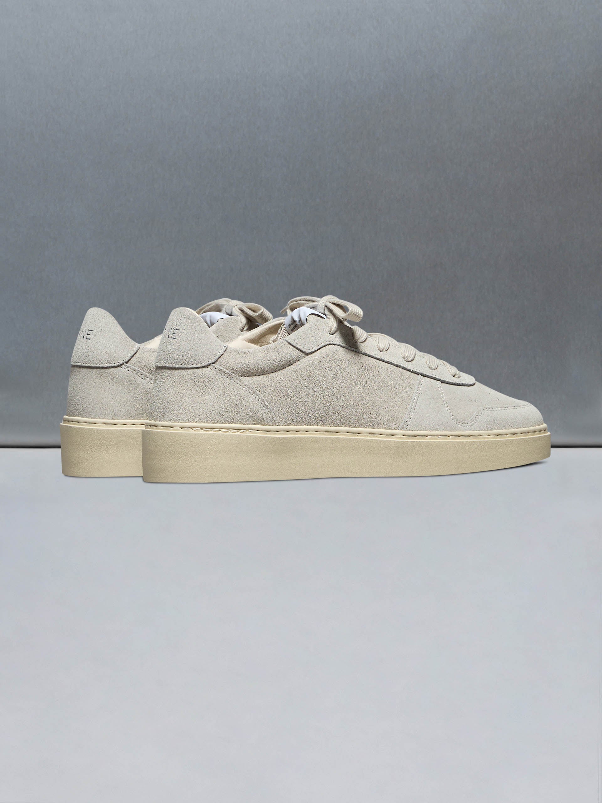 Mens Mid Court Trainer in Stone Suede