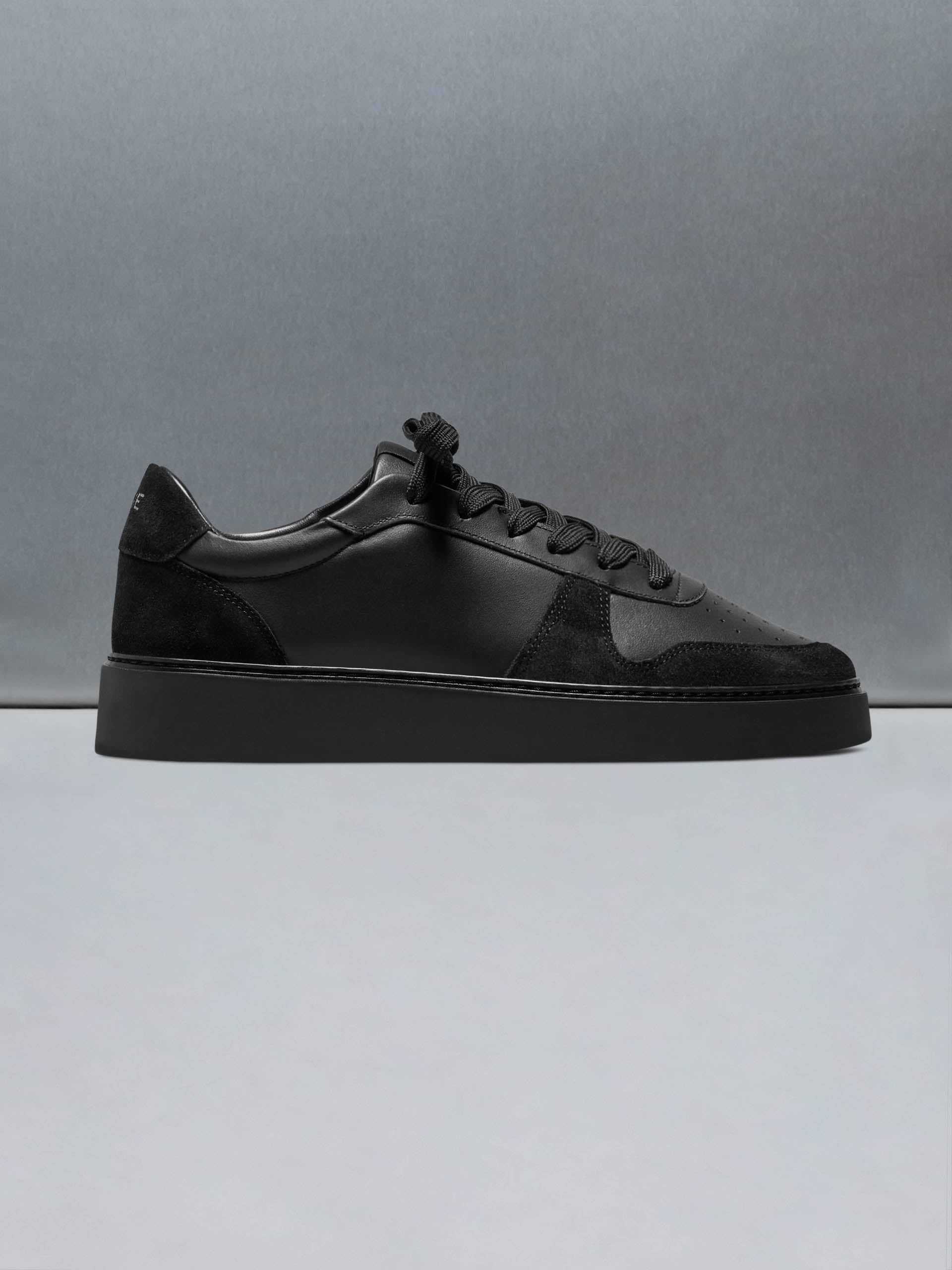 Mid Court Trainer in Triple Black