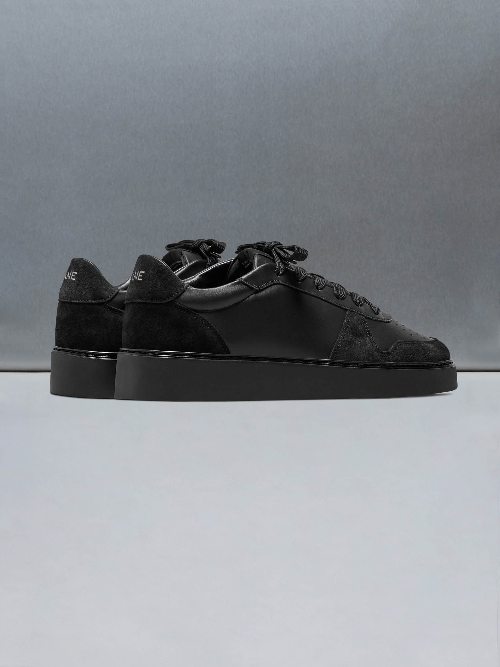 Mens Mid Court Trainer in Triple Black