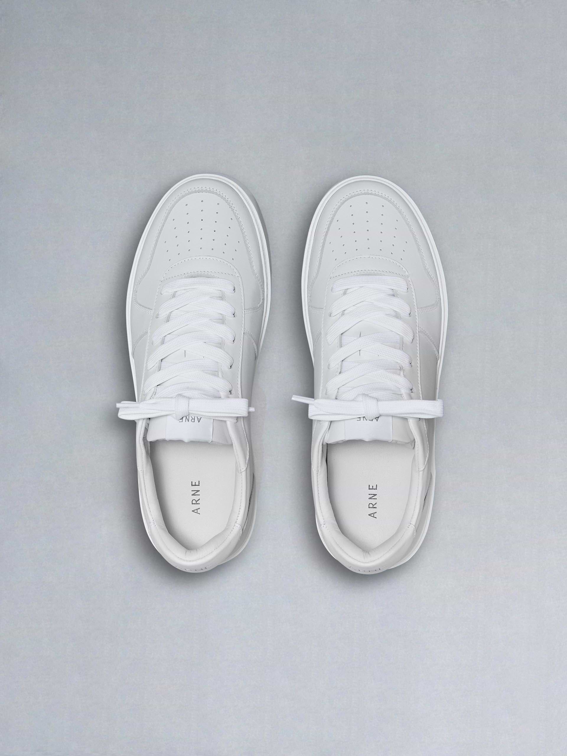Mid Court Trainer in White