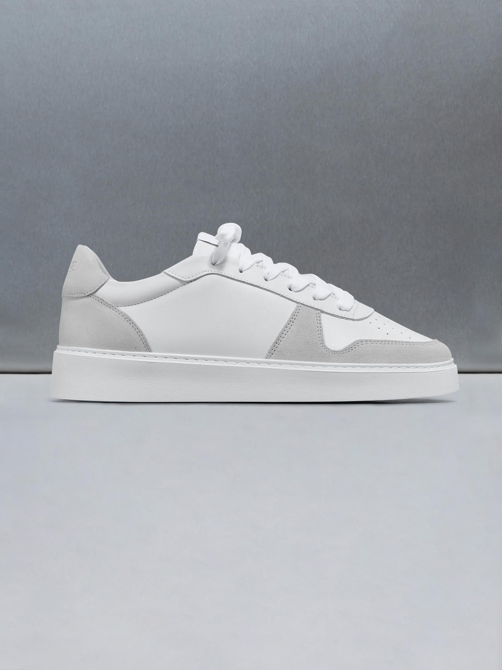 Mens Mid Court Trainer in White Grey