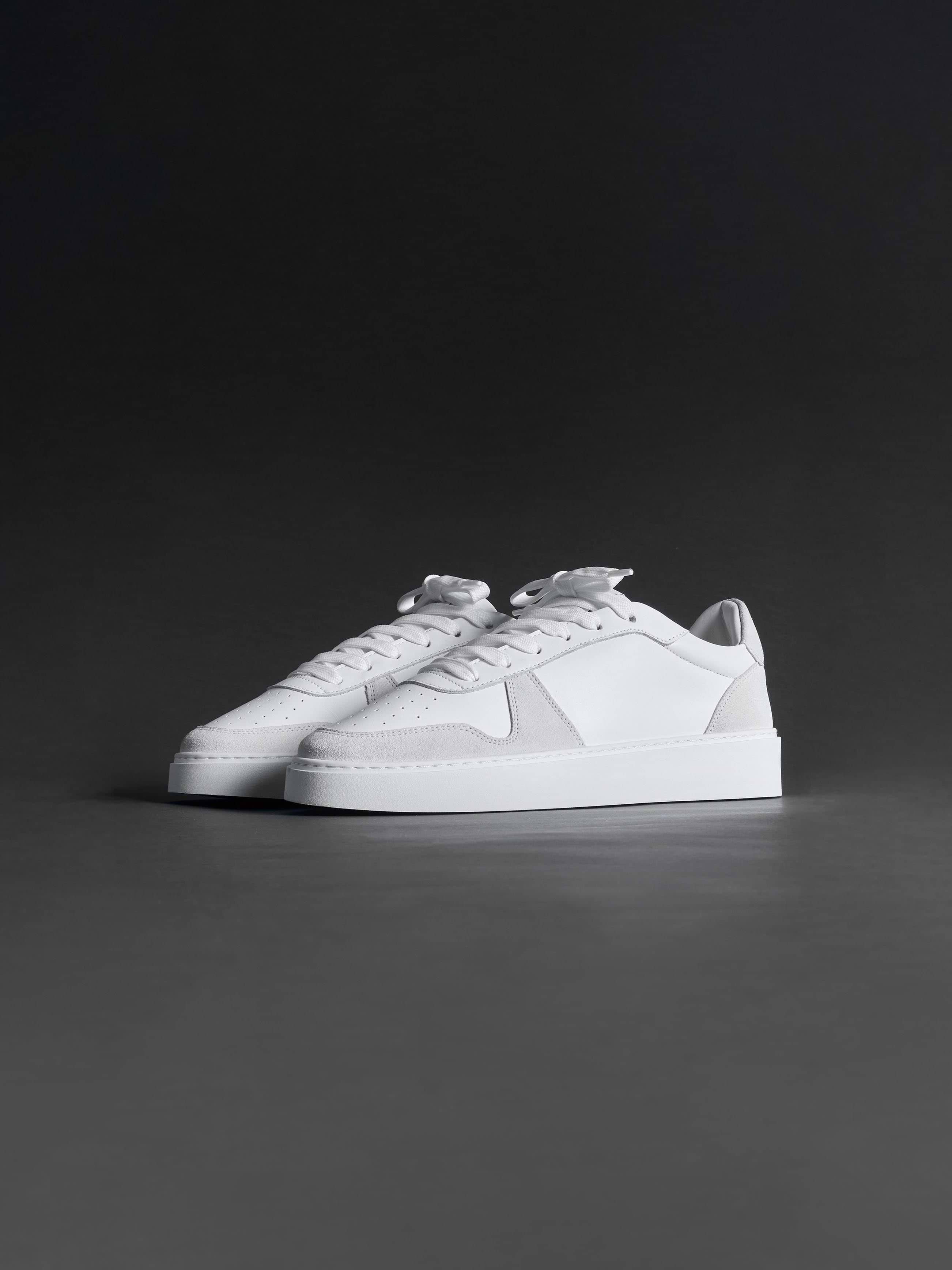 Mens Mid Court Trainer in White Grey