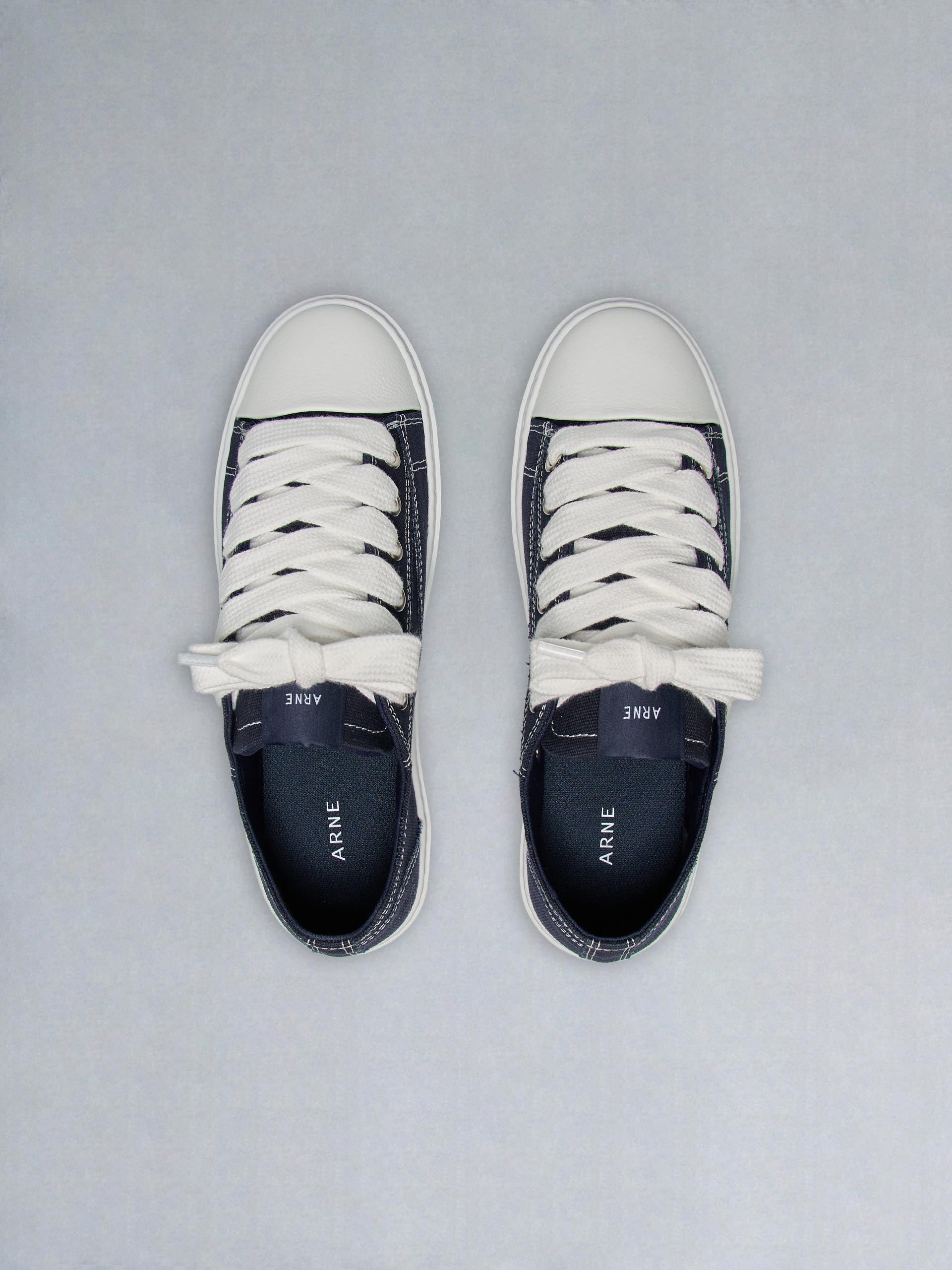 Mens Mid Essential Homerun in Navy White