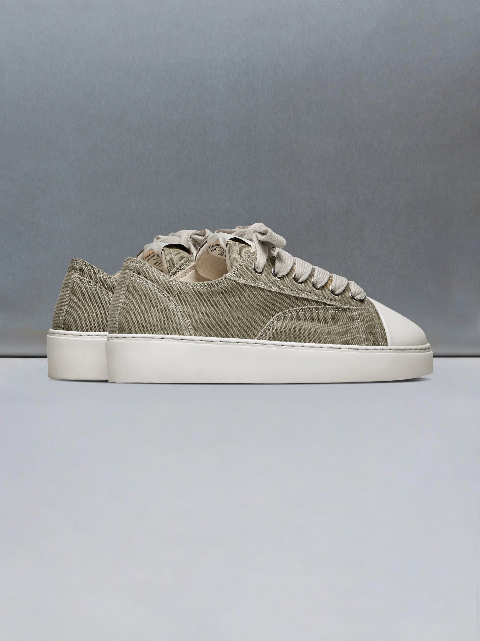 Mens Mid Essential Homerun in Olive Off White