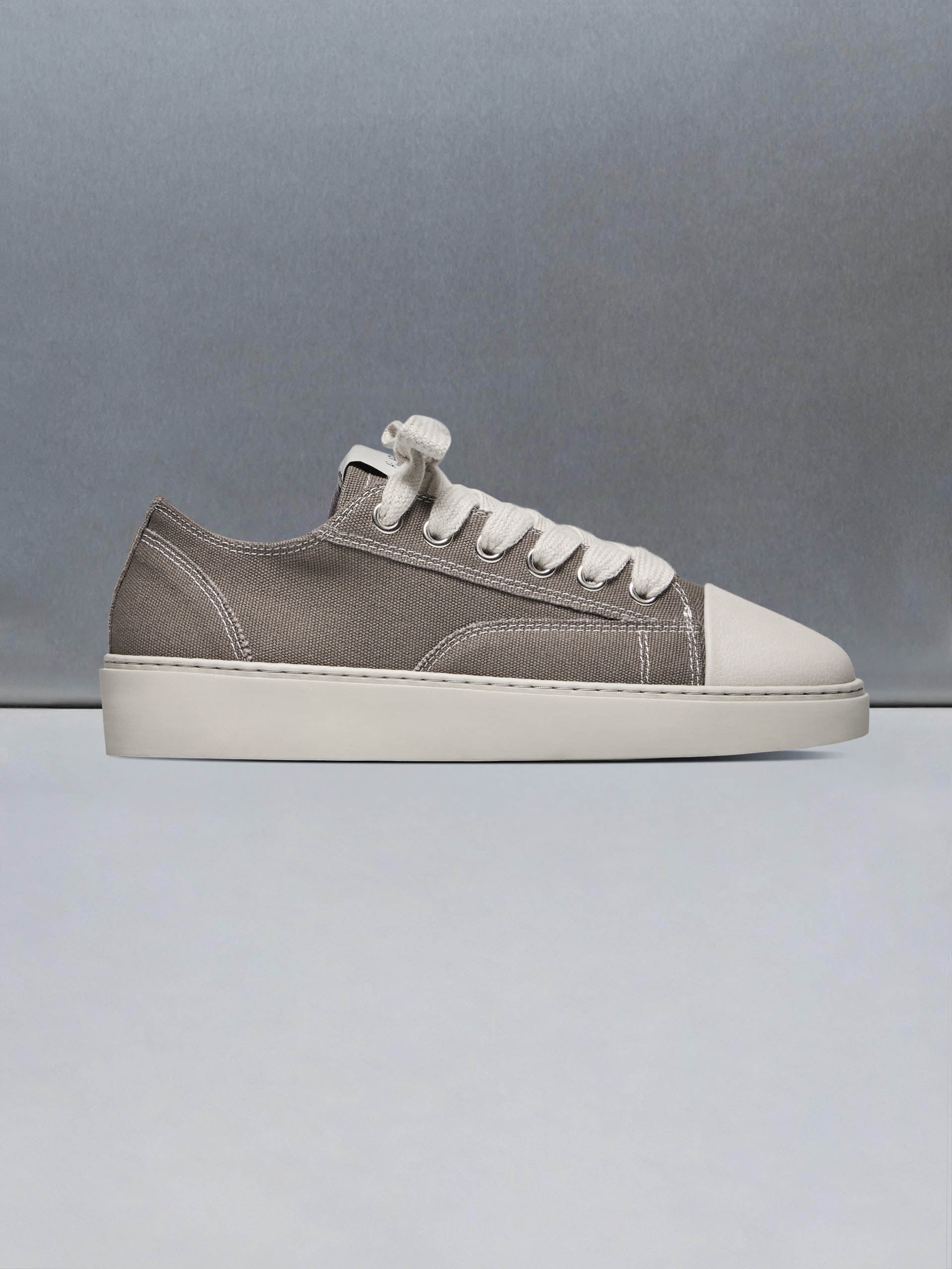 Mens Mid Essential Homerun in Taupe