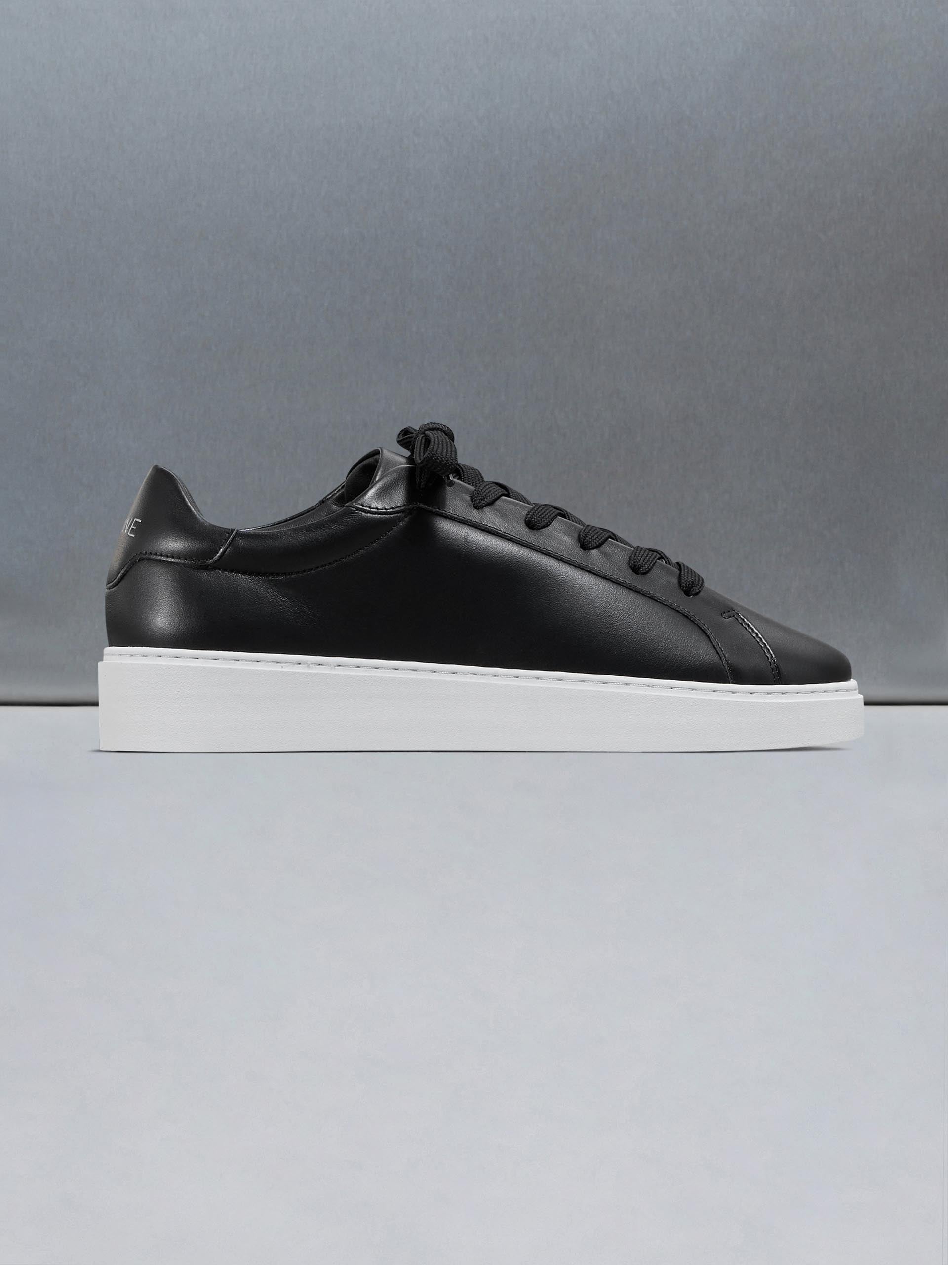 Mens Mid Essential Leather Trainer in Black