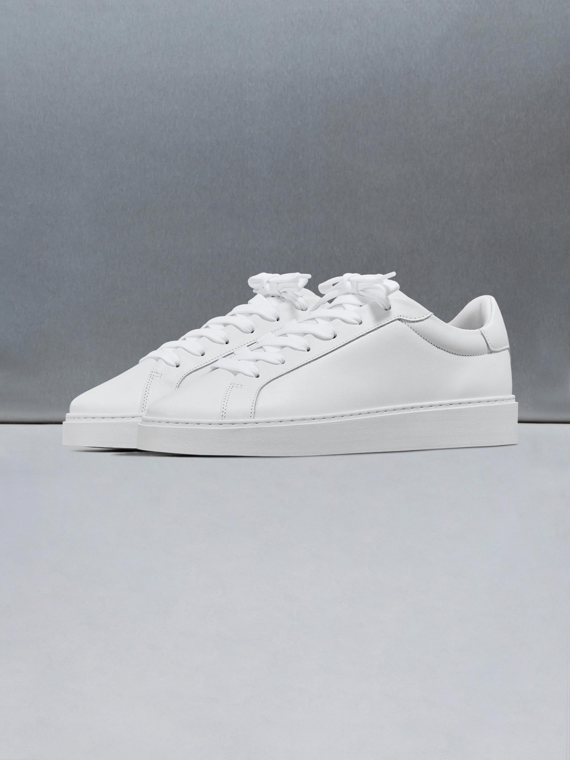 Mens Mid Essential Leather Trainer in White