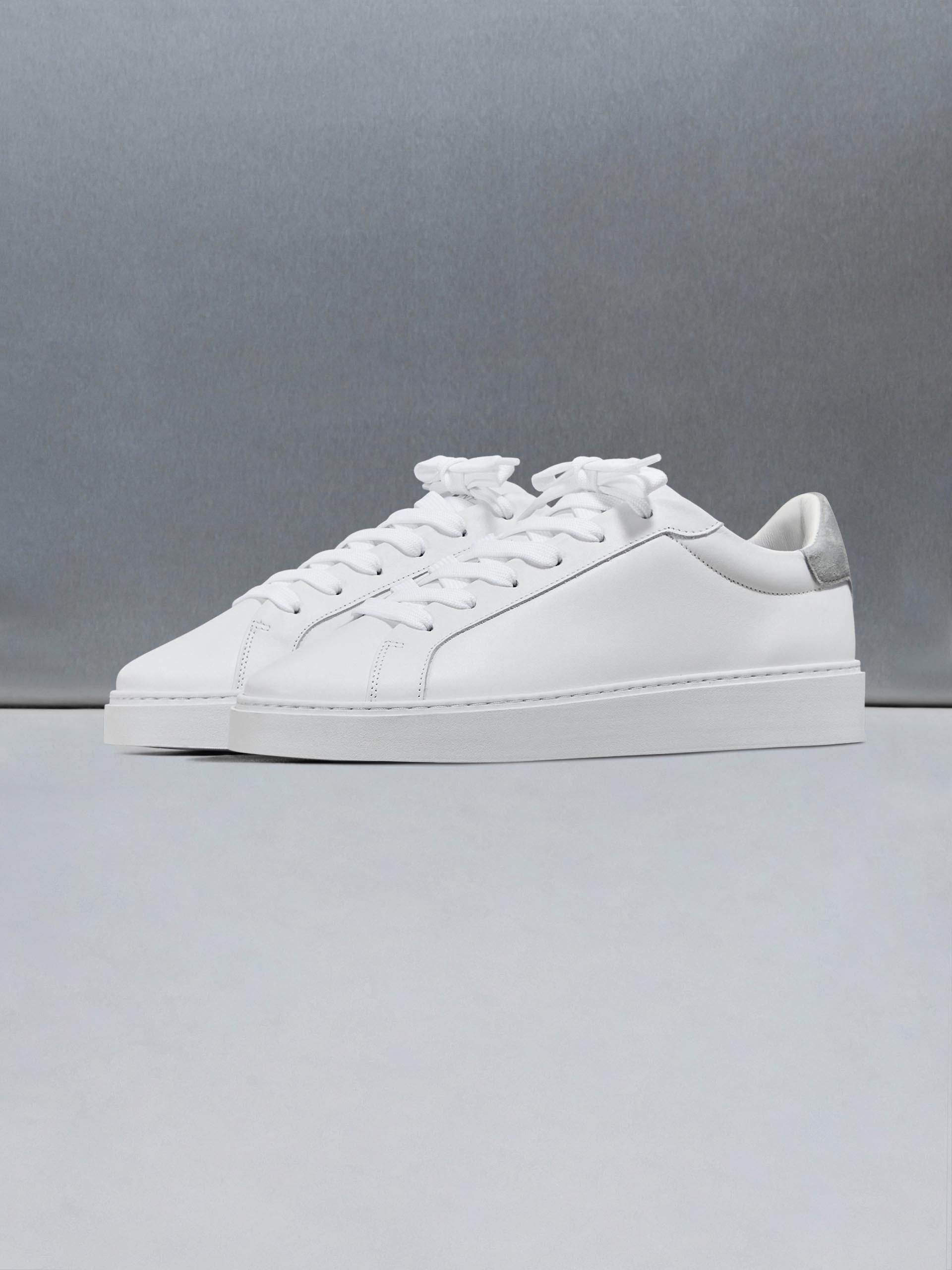 Mens Mid Essential Leather Trainer in White Grey