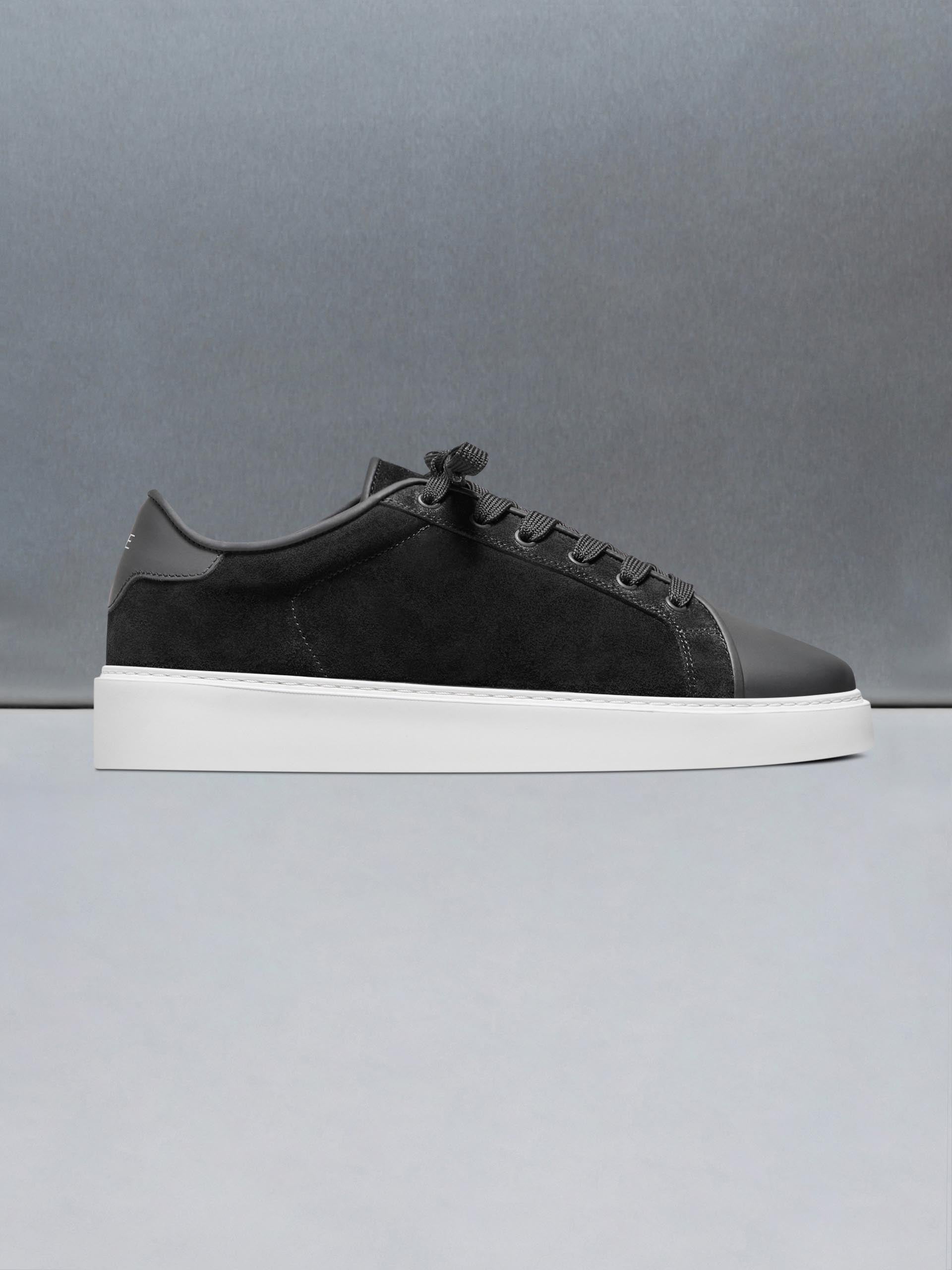 Mens Mid Leather Toe Cap Trainer in Black