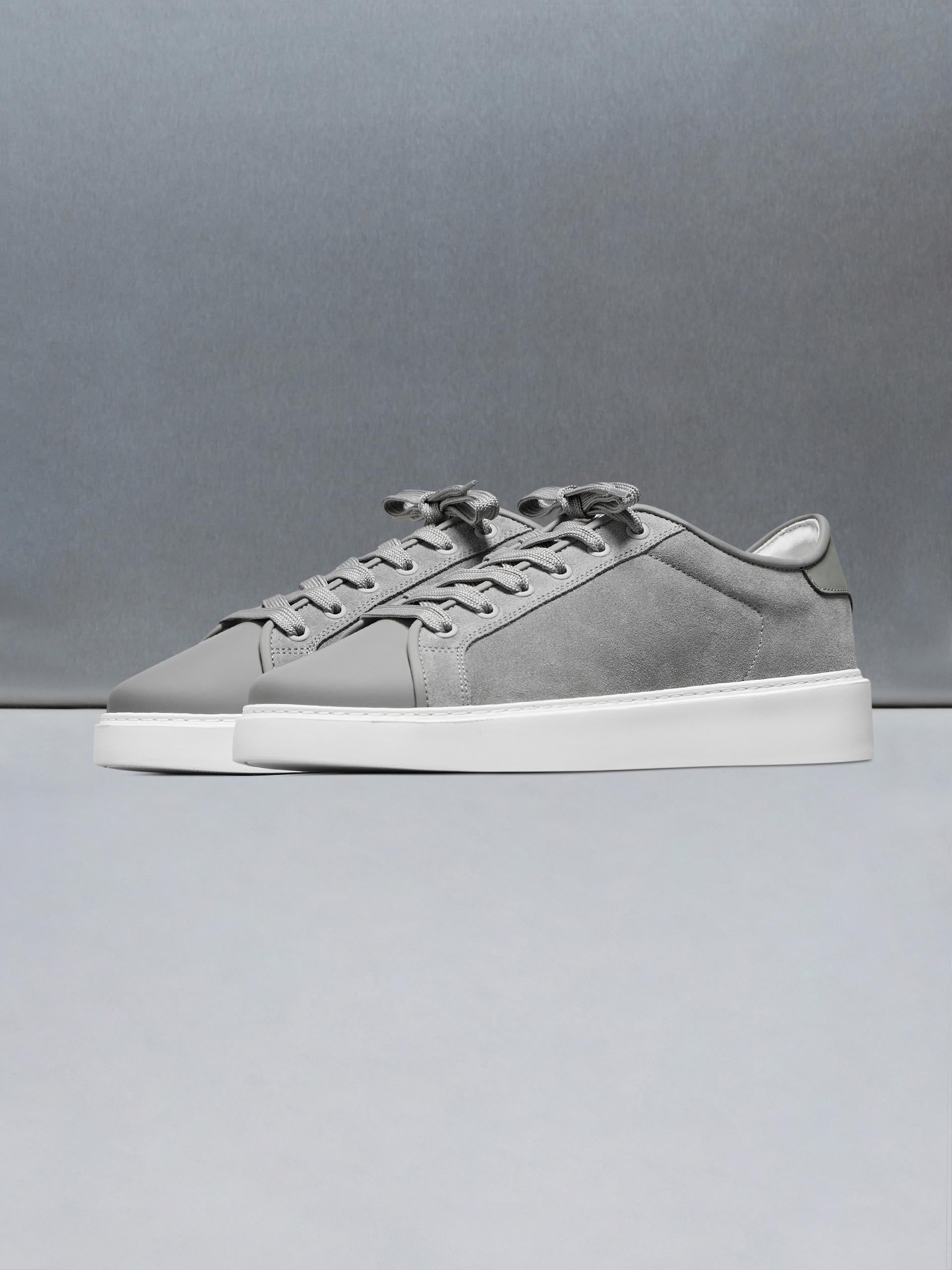 Mens Mid Leather Toe Cap Trainer in Grey