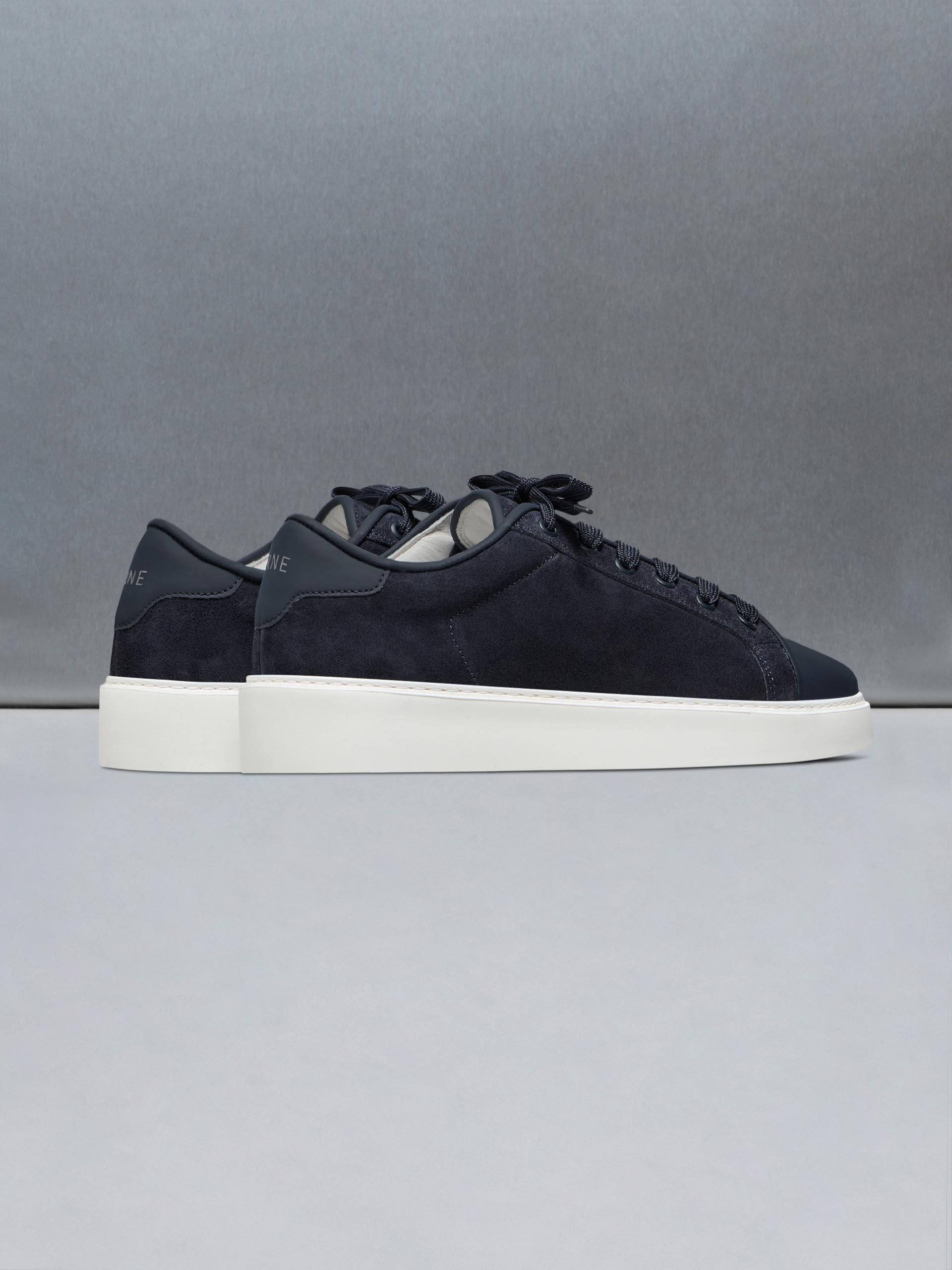 Mens Mid Leather Toe Cap Trainer in Navy