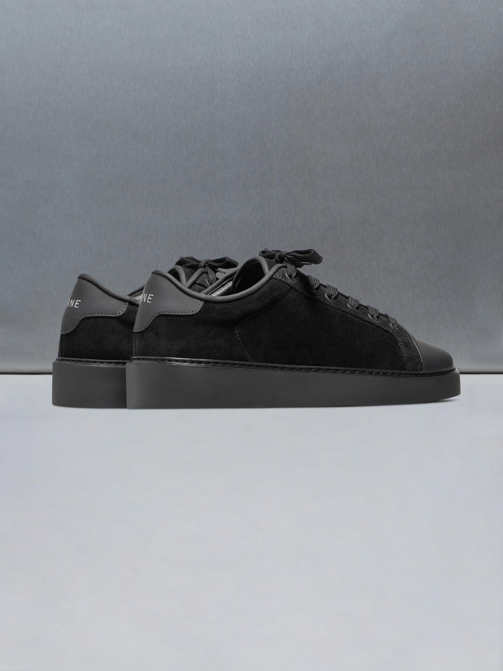 Mens Mid Leather Toe Cap Trainer in Triple Black