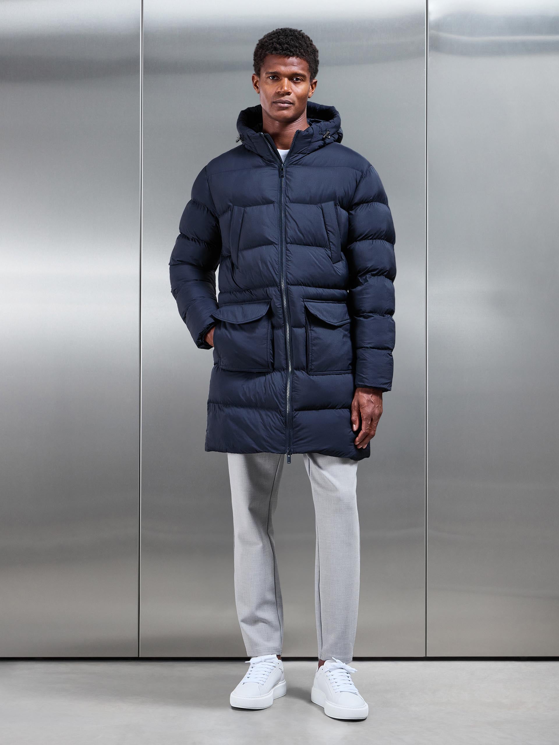 Mens Mid Length Puffer Parka in Navy