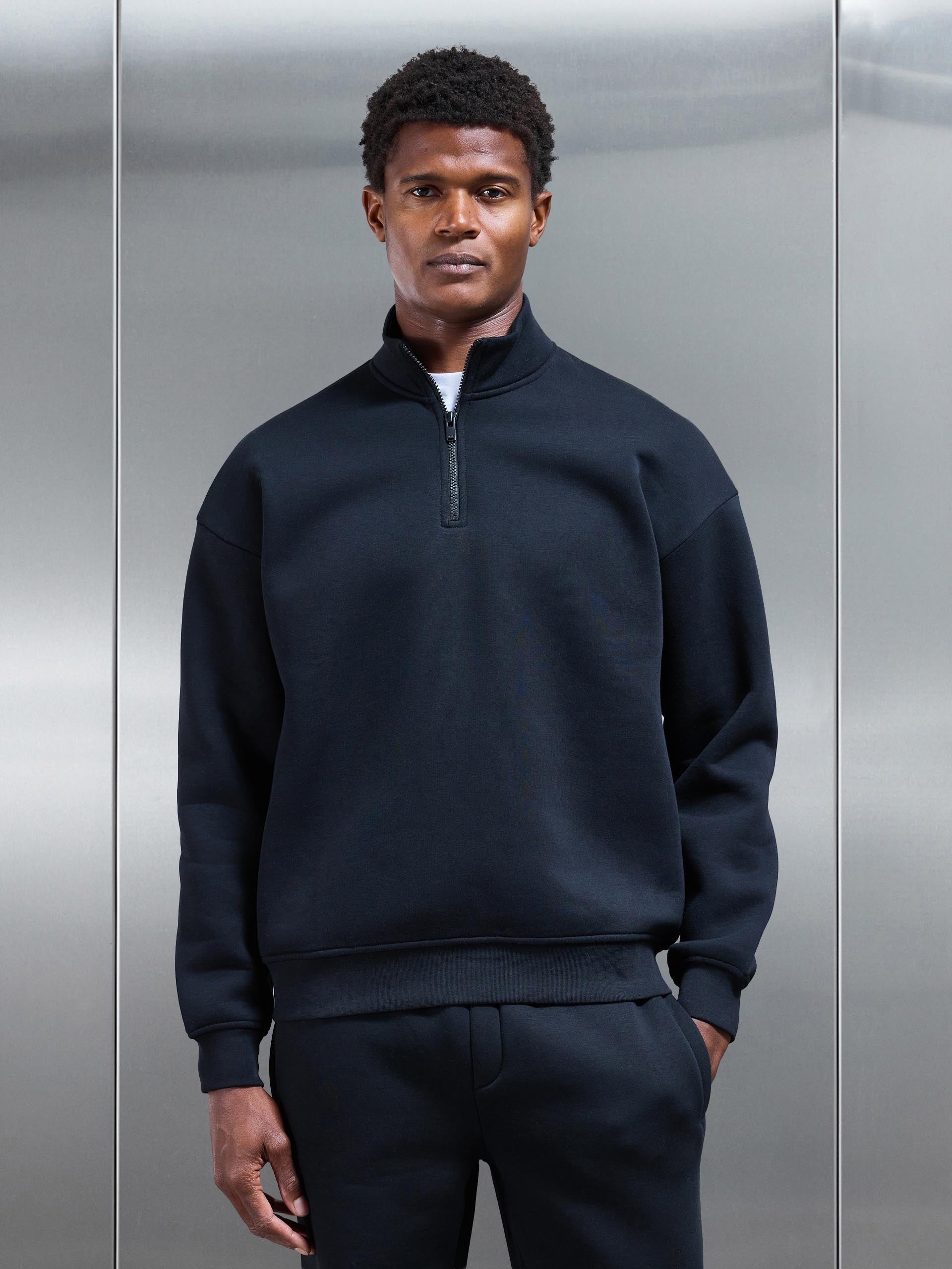 Mens Neoprene Relaxed Half Zip Funnel Neck in Black