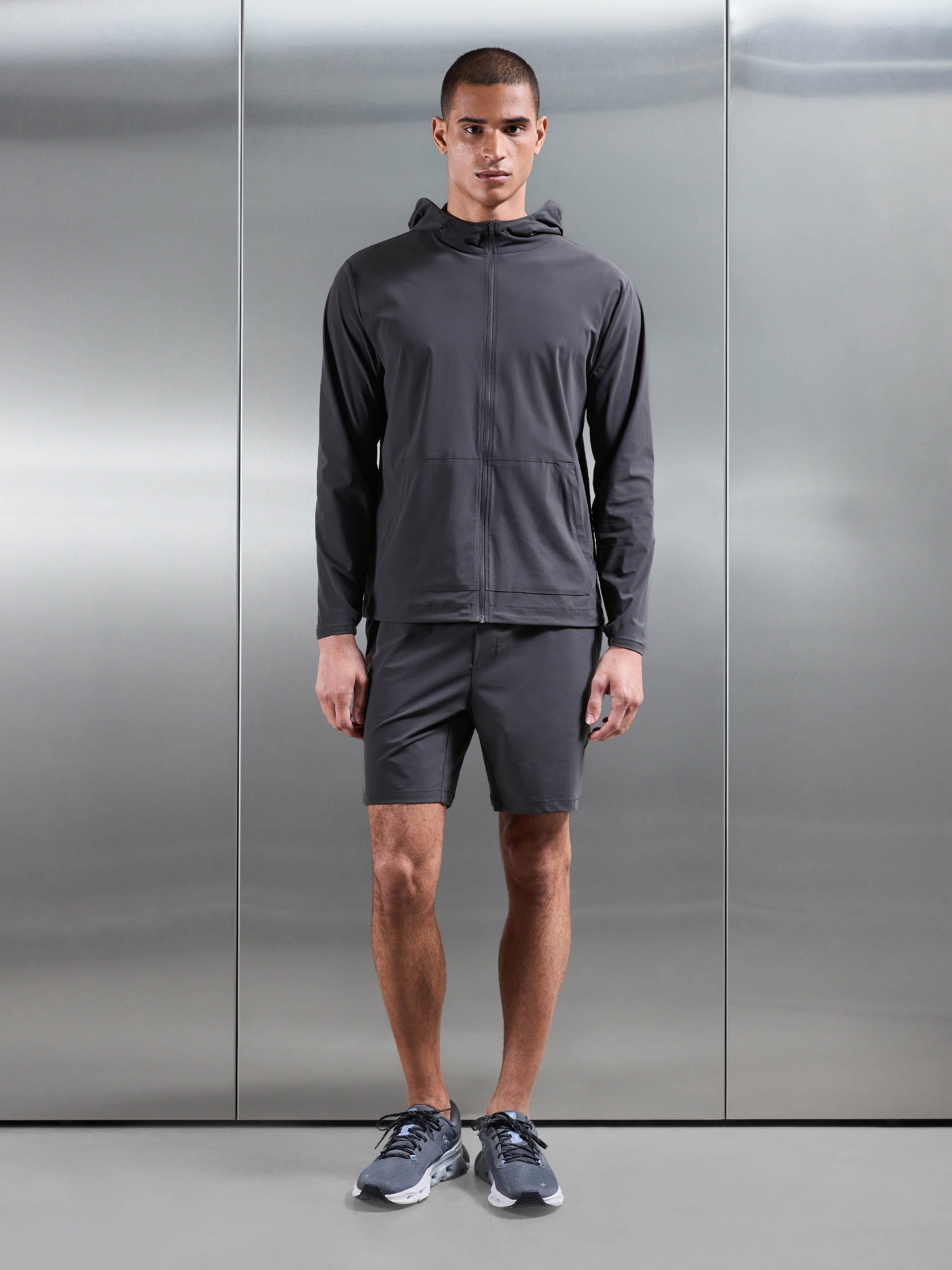 Mens Pace Short in Grey
