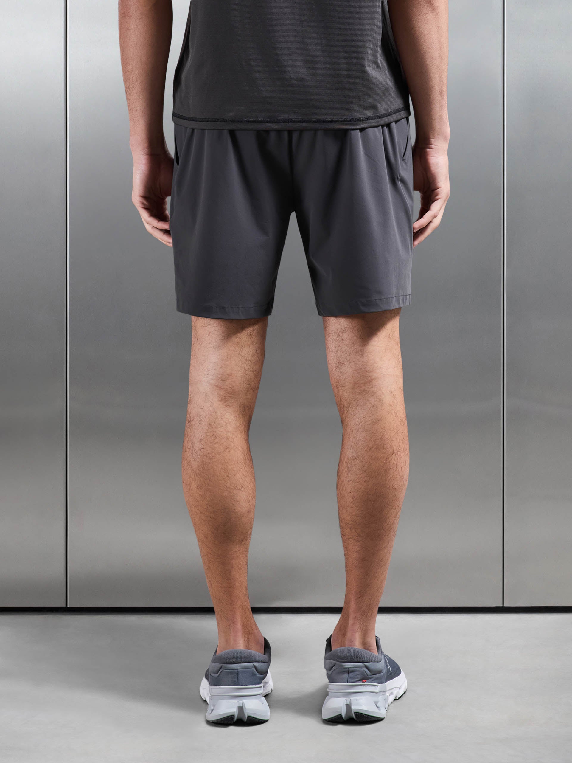 Mens Pace Short in Grey
