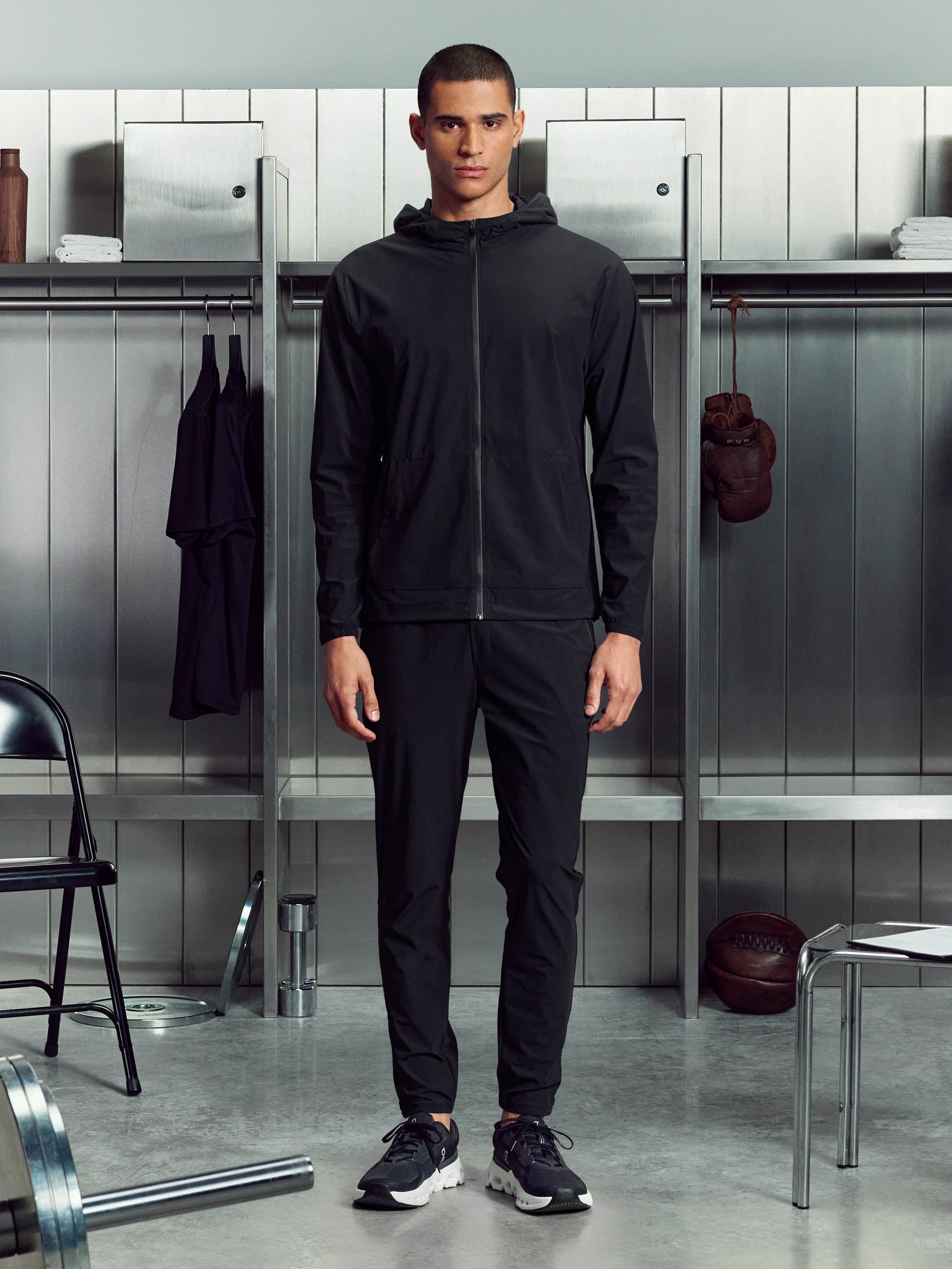 Mens Pace Trackpant in Black