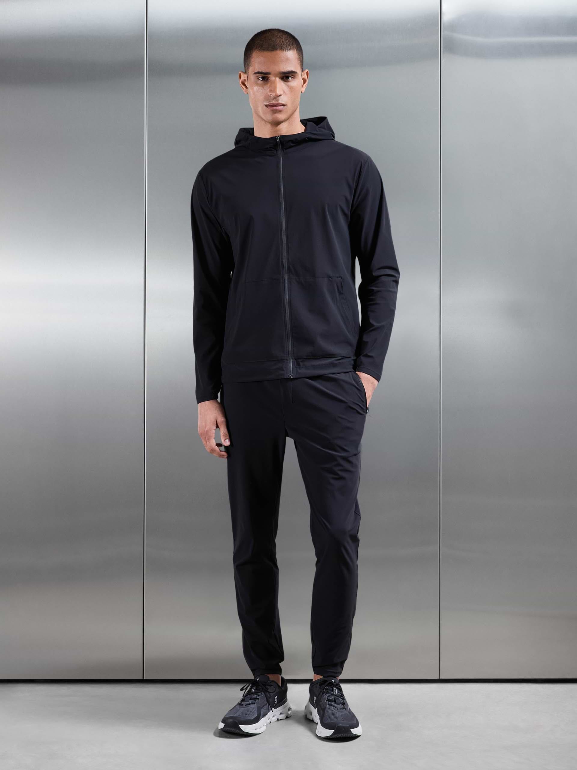 Pace Windbreaker in Black