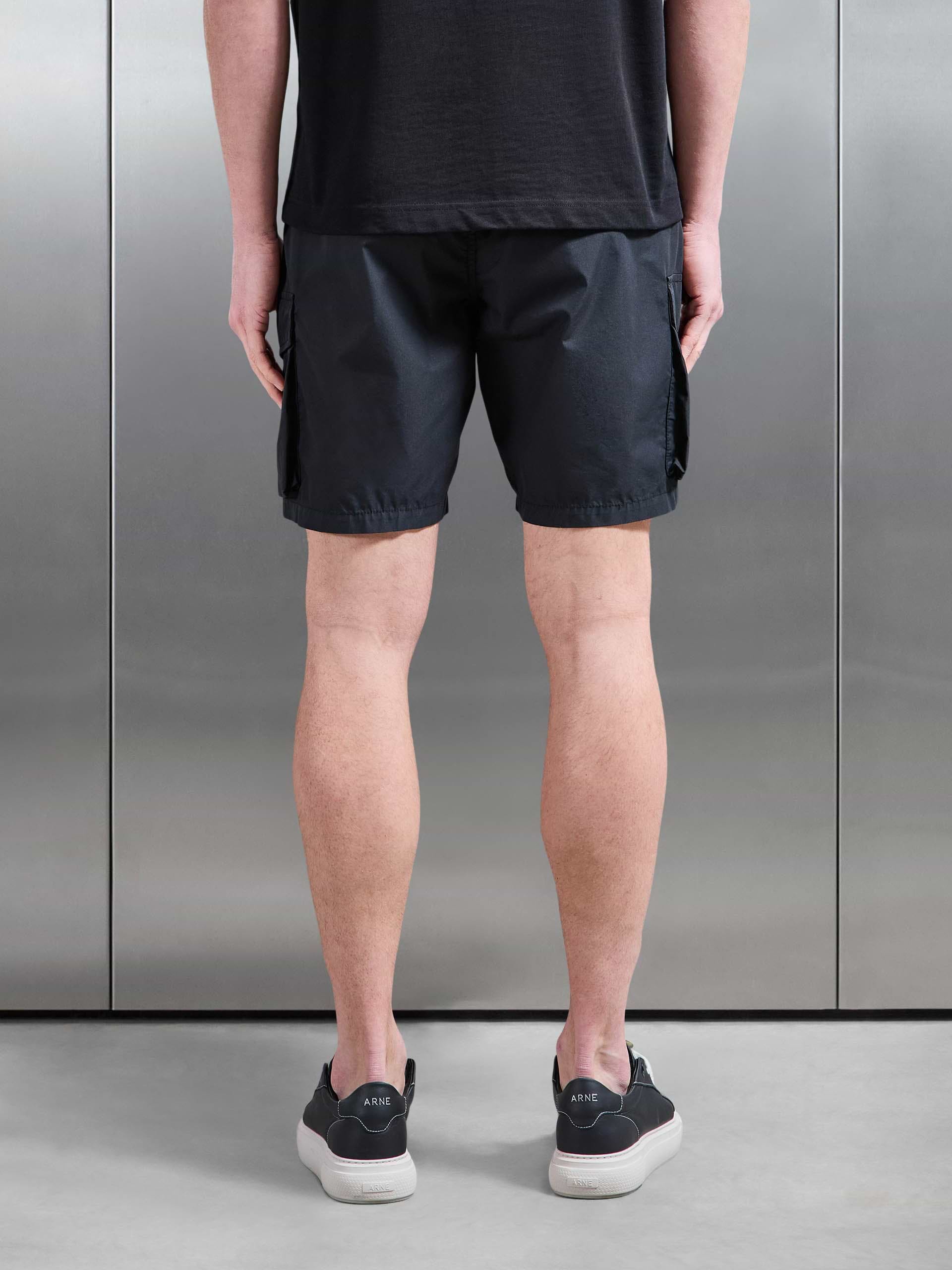 Parachute Cargo Short in Black
